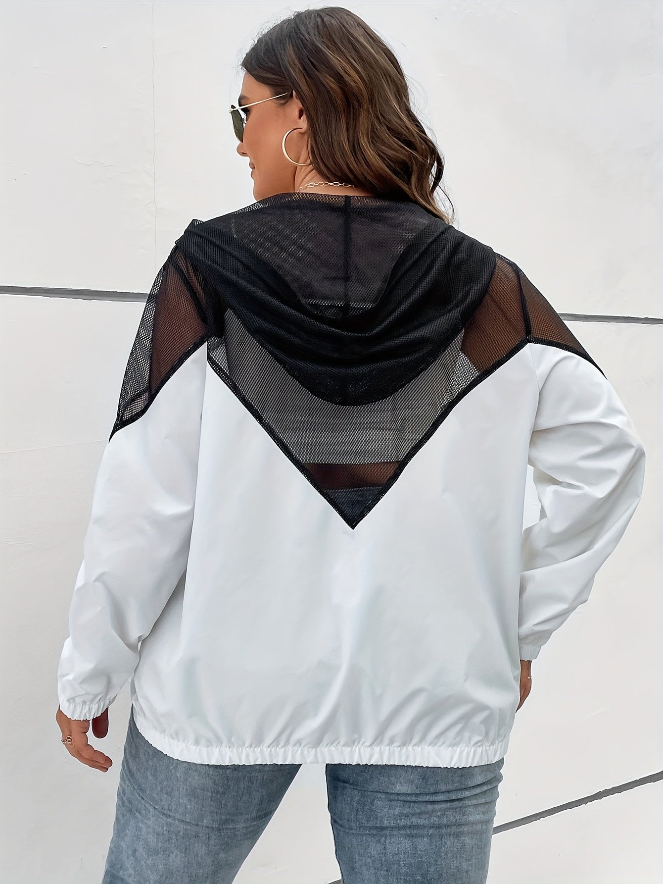 Plus Size Women's Contrast Color Block Mesh Hooded Long Sleeve Top Breathable Summer Blouse