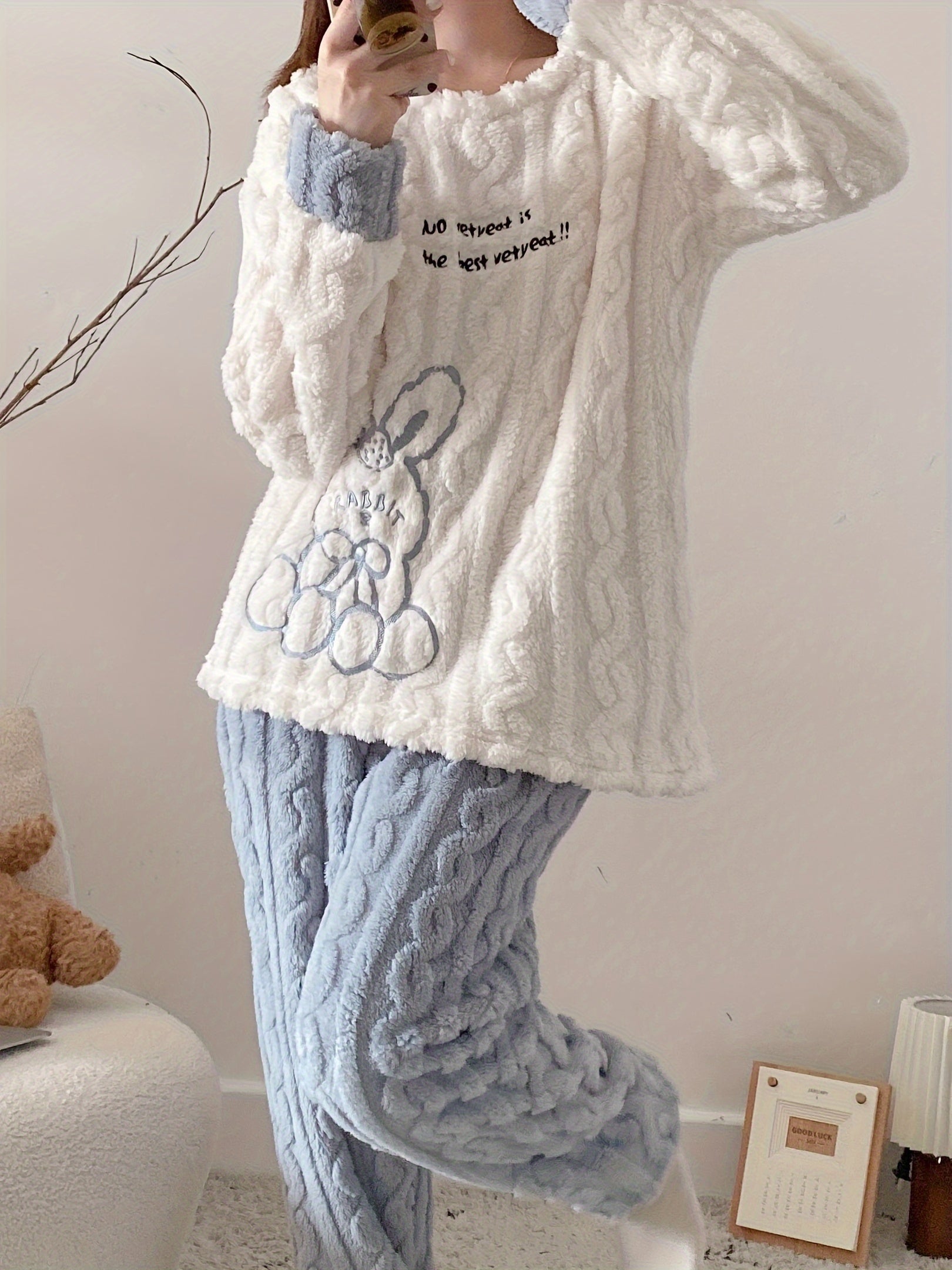 Women's Fleece Pajama Set with Rabbit Pattern Long Sleeve Crew Neck Casual Sleepwear for Teens