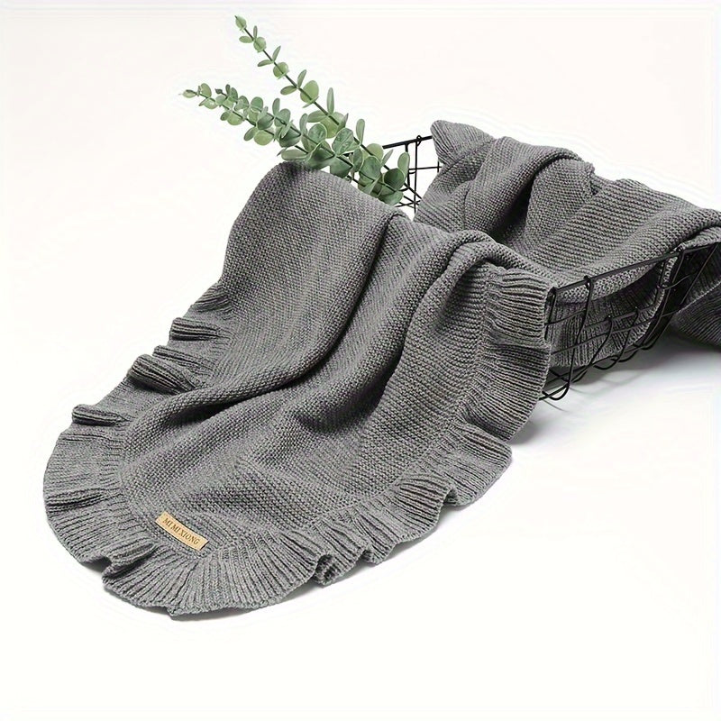 Мягкое и уютное, плед из акрила Mimixiong однотонного цвета с рюшами — идеальный плед, который можно стирать только вручную, для осени и зимы.