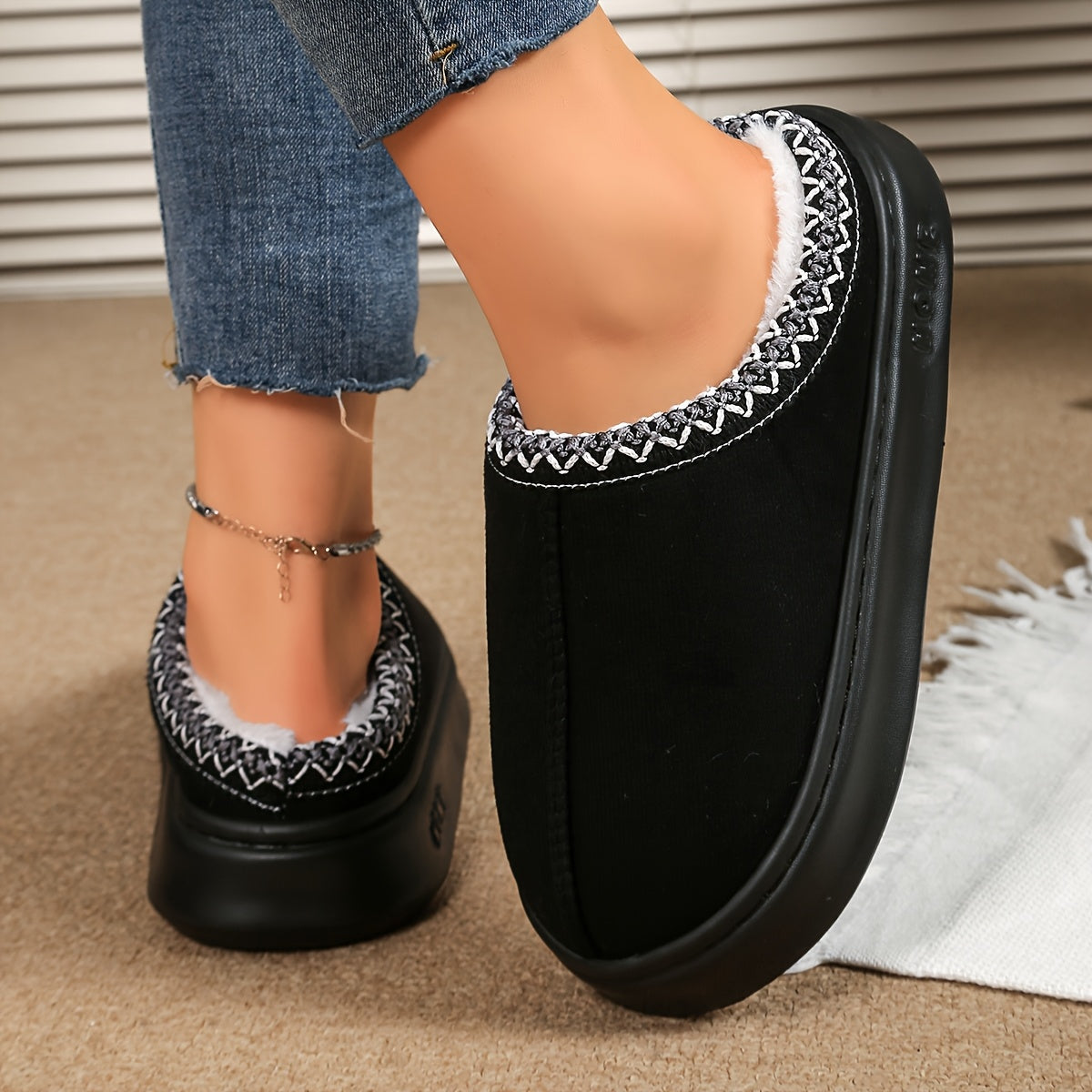 Unisex Indoor Outdoor Plush Lined Slippers Comfortable Warm Non-Slip