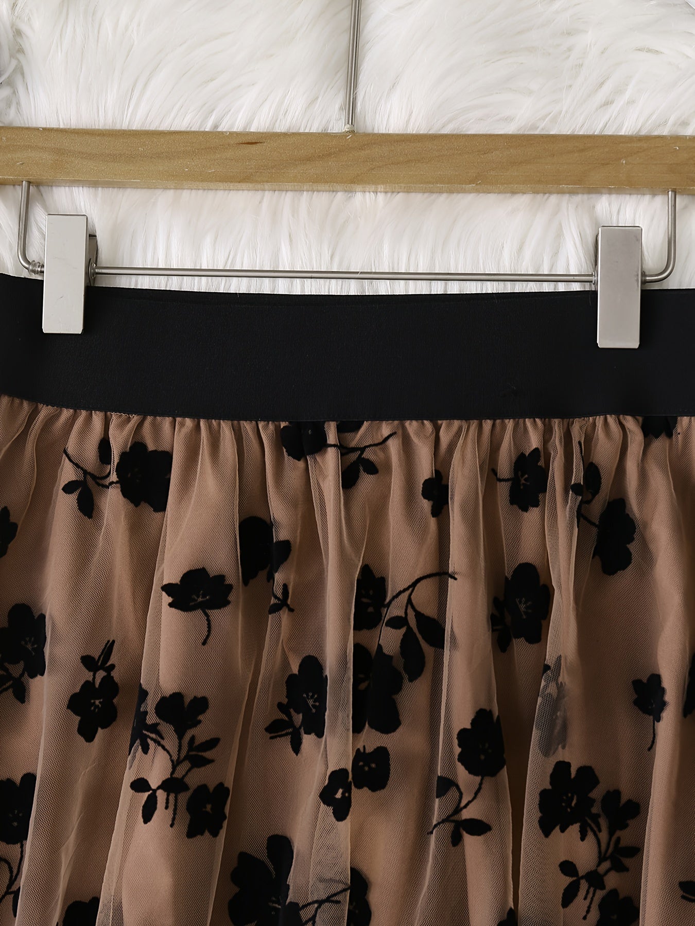 Women's Tulle Skirt with Embroidered Floral Print Regular Length A-Line Casual Style