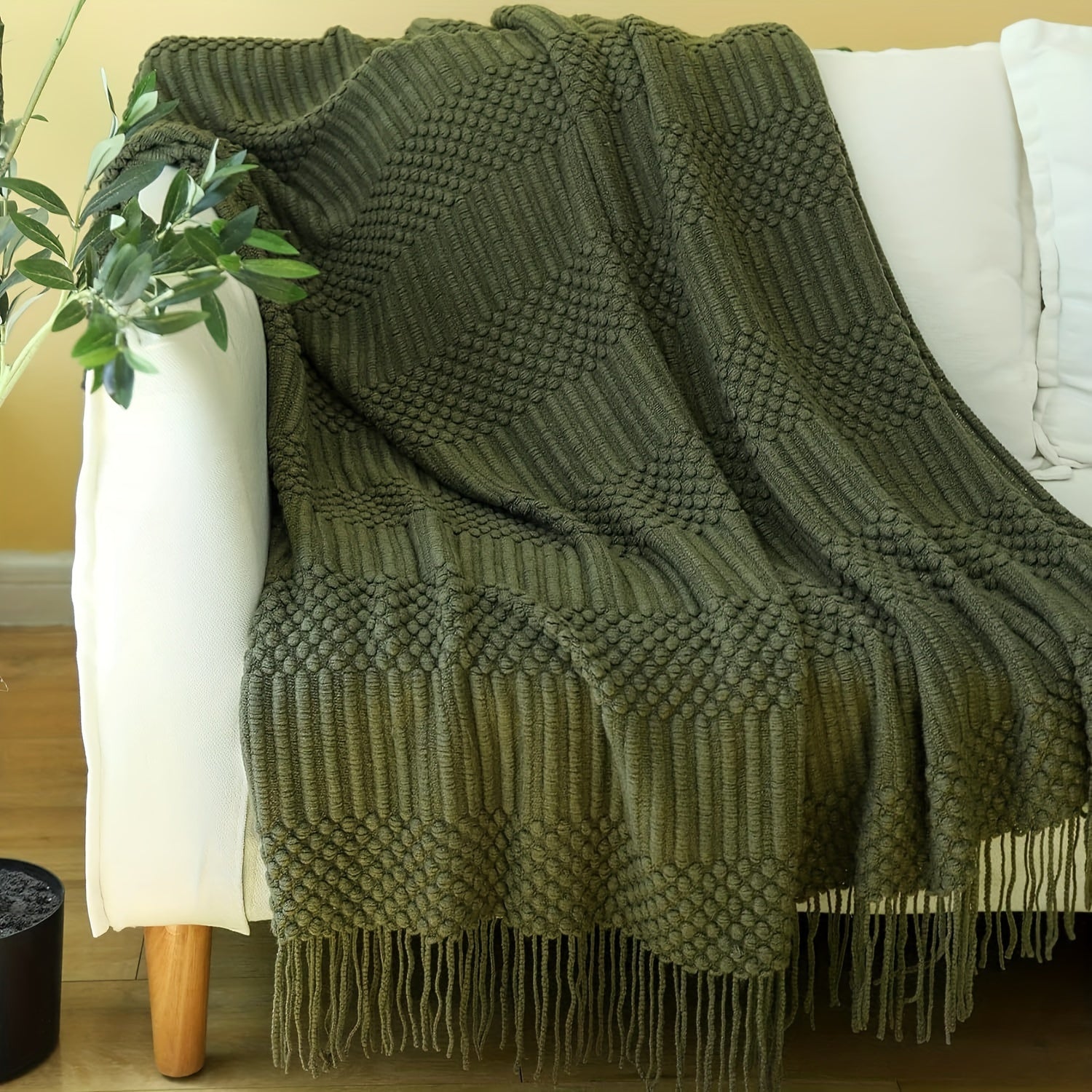 Soft Textured Throw Blanket Stain-Resistant Versatile Couch Bed Travel Green Tan 127x152cm