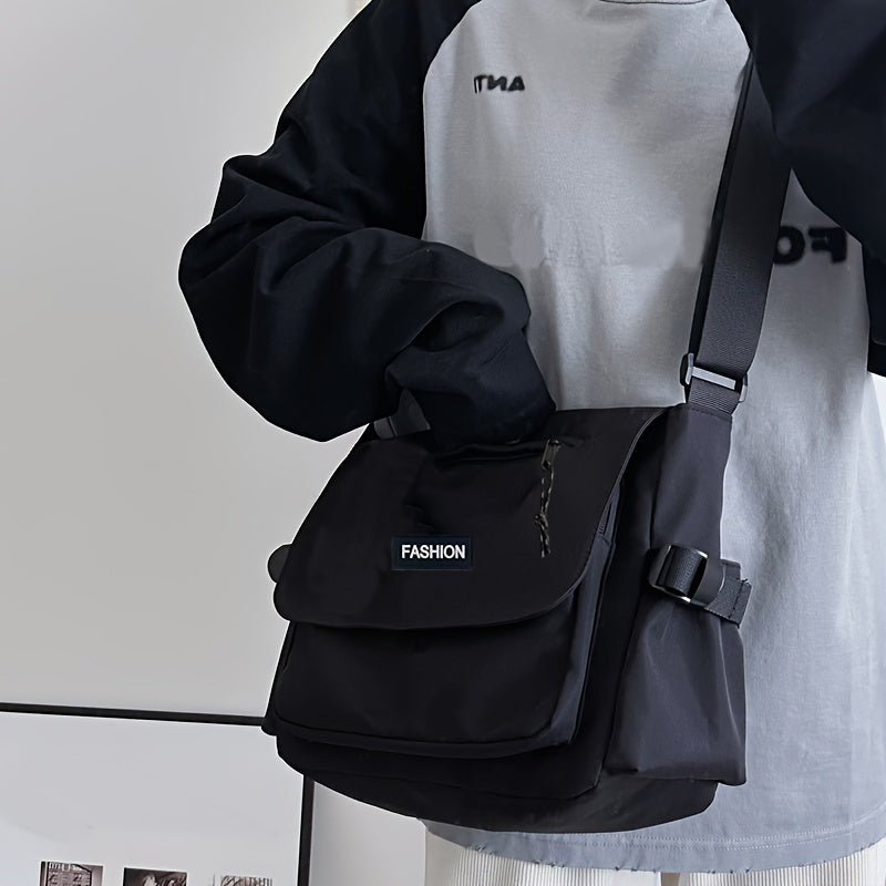 Harajuku uslubidagi bayroqli xabarchi sumkasi yon cho'ntaklar bilan