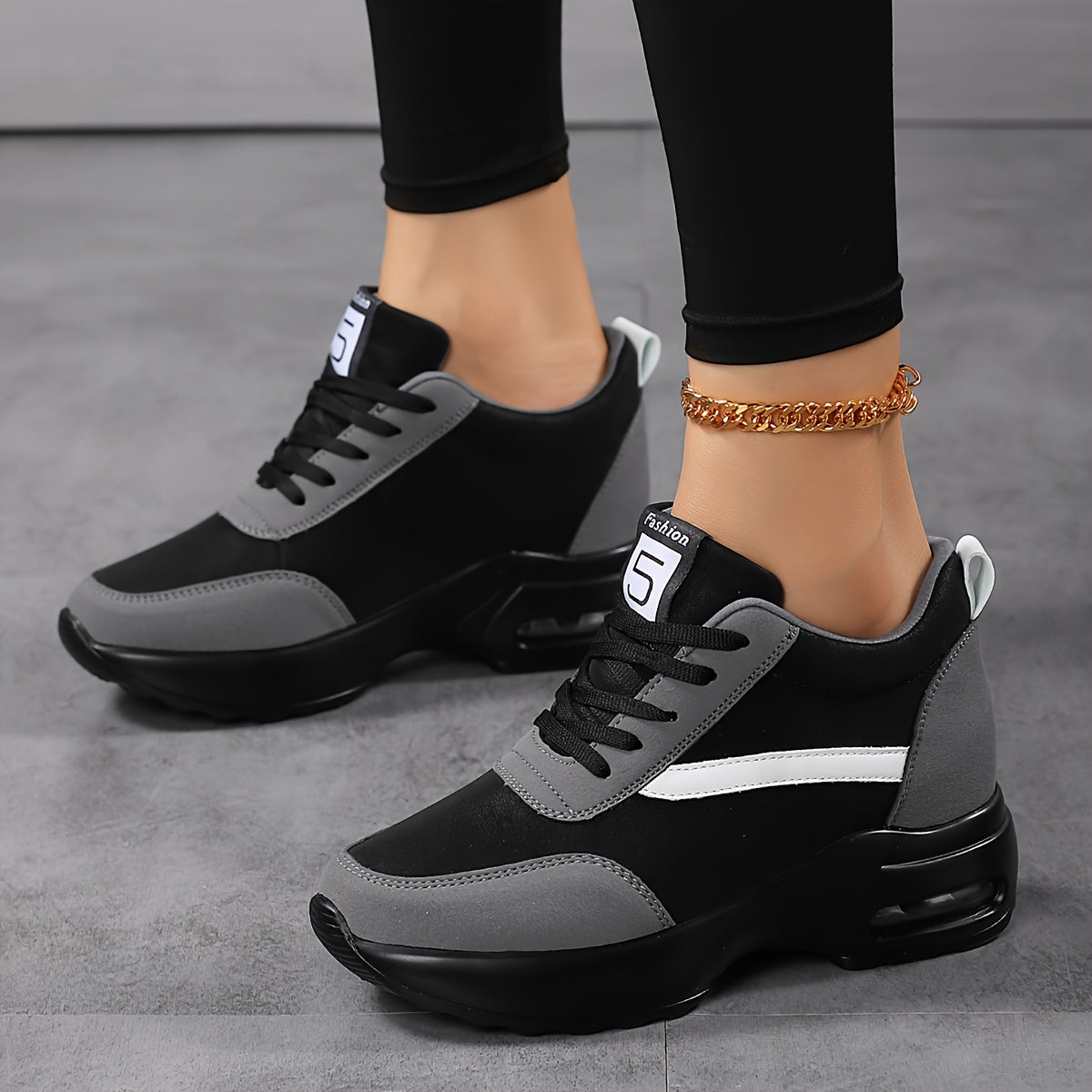 Women's Sneakers Leather-Style Low-Top Lace-Up Cushioned Non-Slip Black Gray