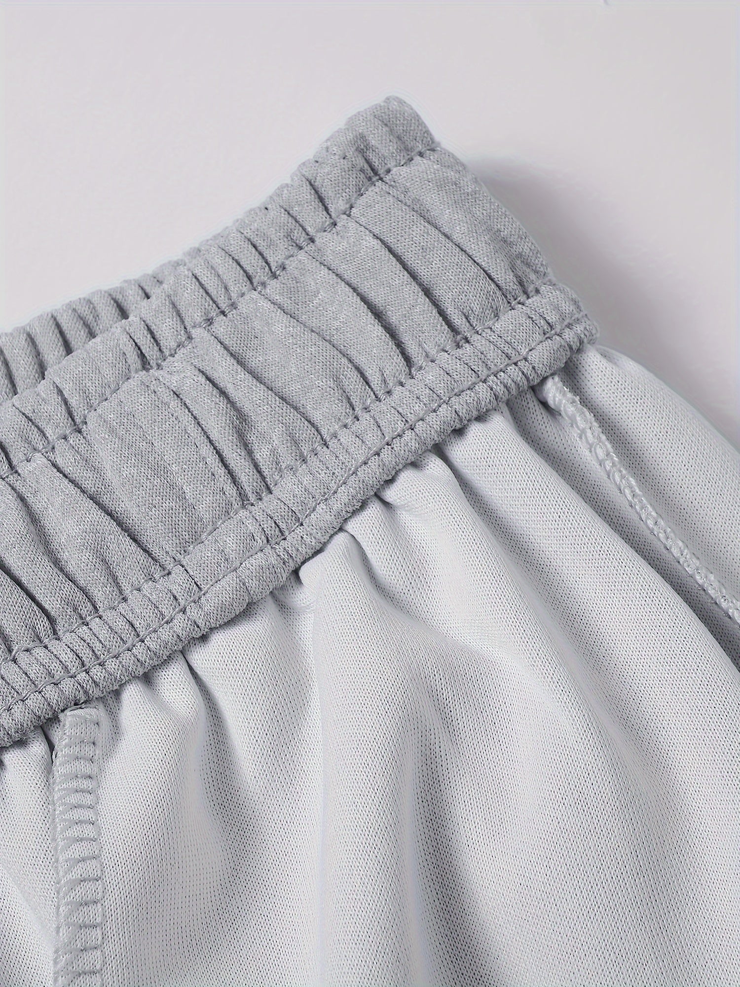 Men's Casual Sweatpants with Drawstring Waist and Pockets for Sport and Casual Wear