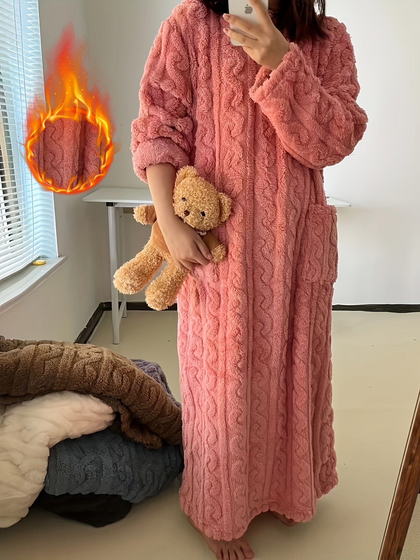 Long Coral Fleece Nightgown for Women Warm Autumn Winter Pajama Bathrobe with Pockets