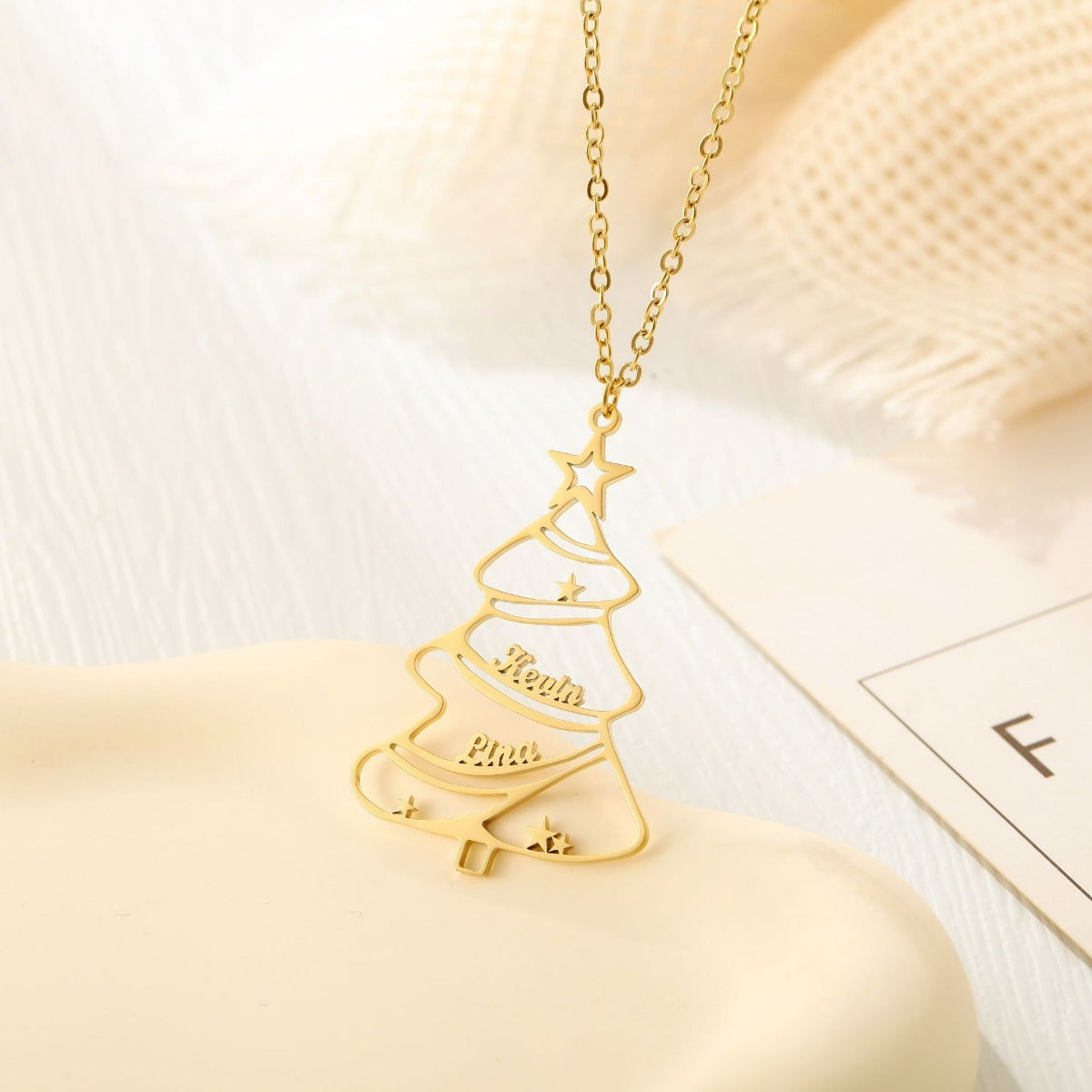 Collar de cadena con colgante de árbol de Navidad de acero inoxidable para mujeres y niñas regalo navideño