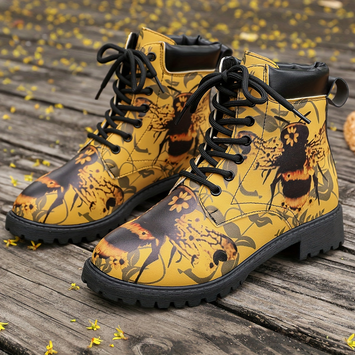 Women’s Western Ankle Boots Floral Insect Print Non-Slip Cushioned Yellow Black