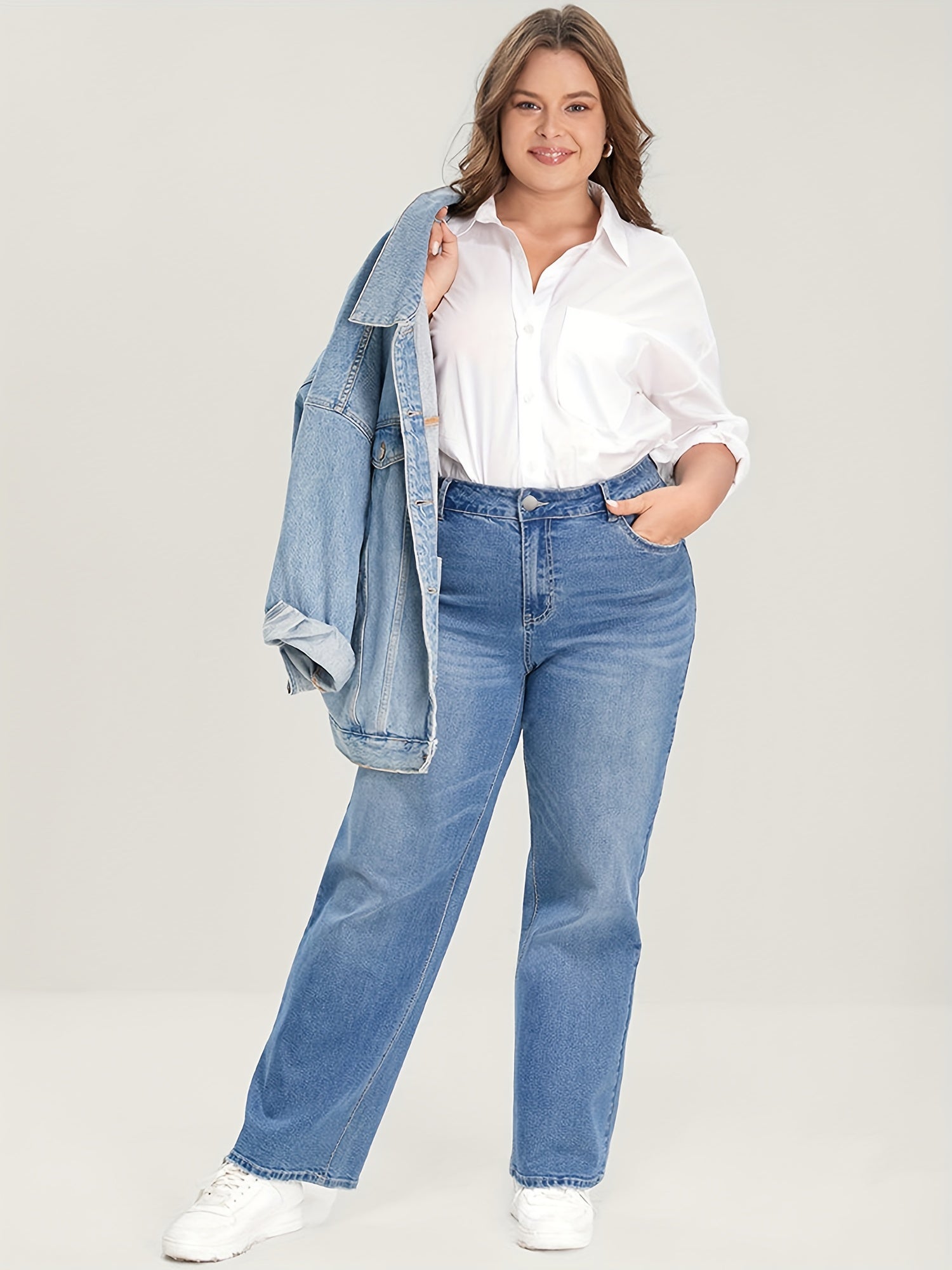 Women's Plus Size Blue Washed High Rise Wide Leg Jeans