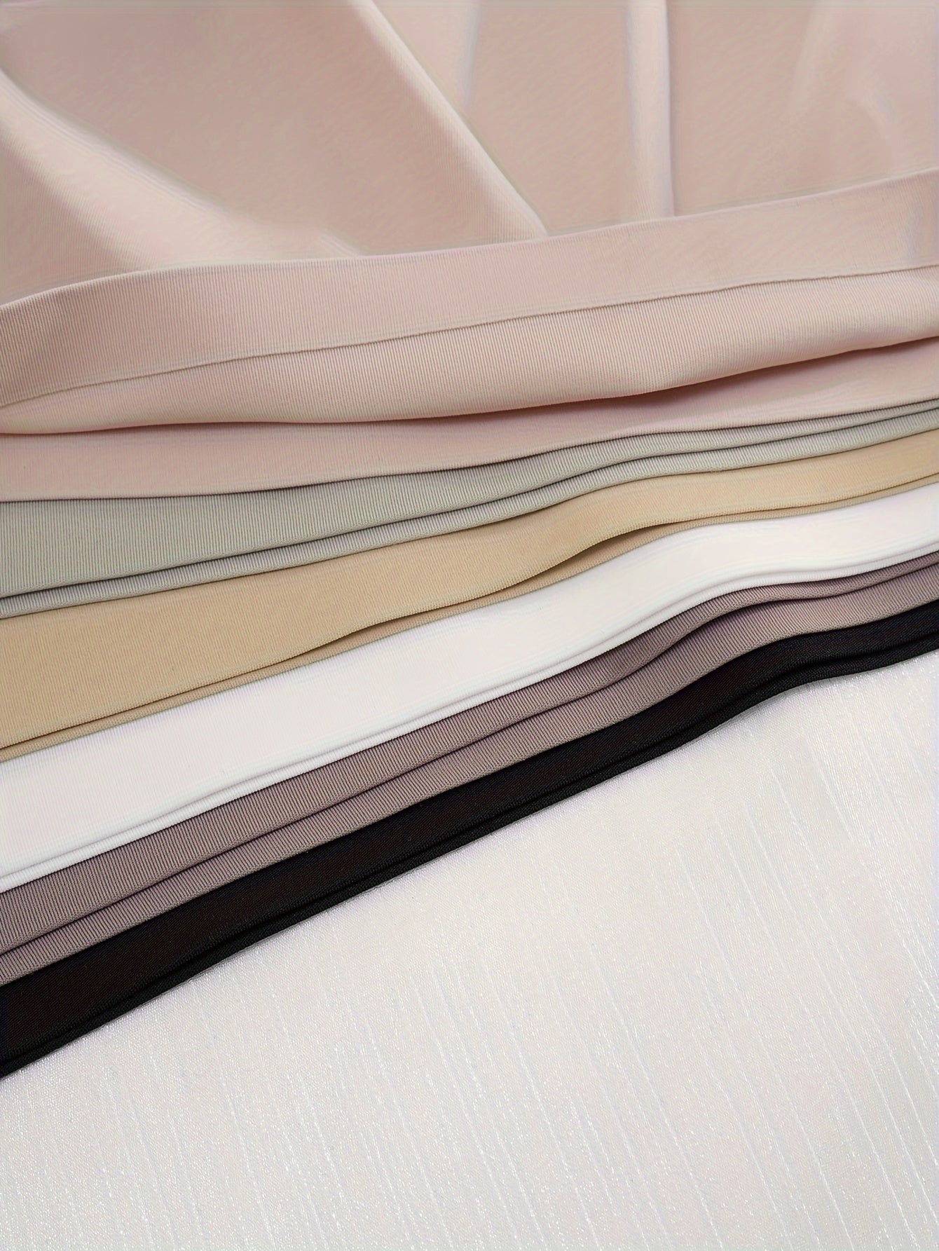 Women Seamless Briefs 6-Pack Breathable Stretchy Mid Rise Panties Solid Color