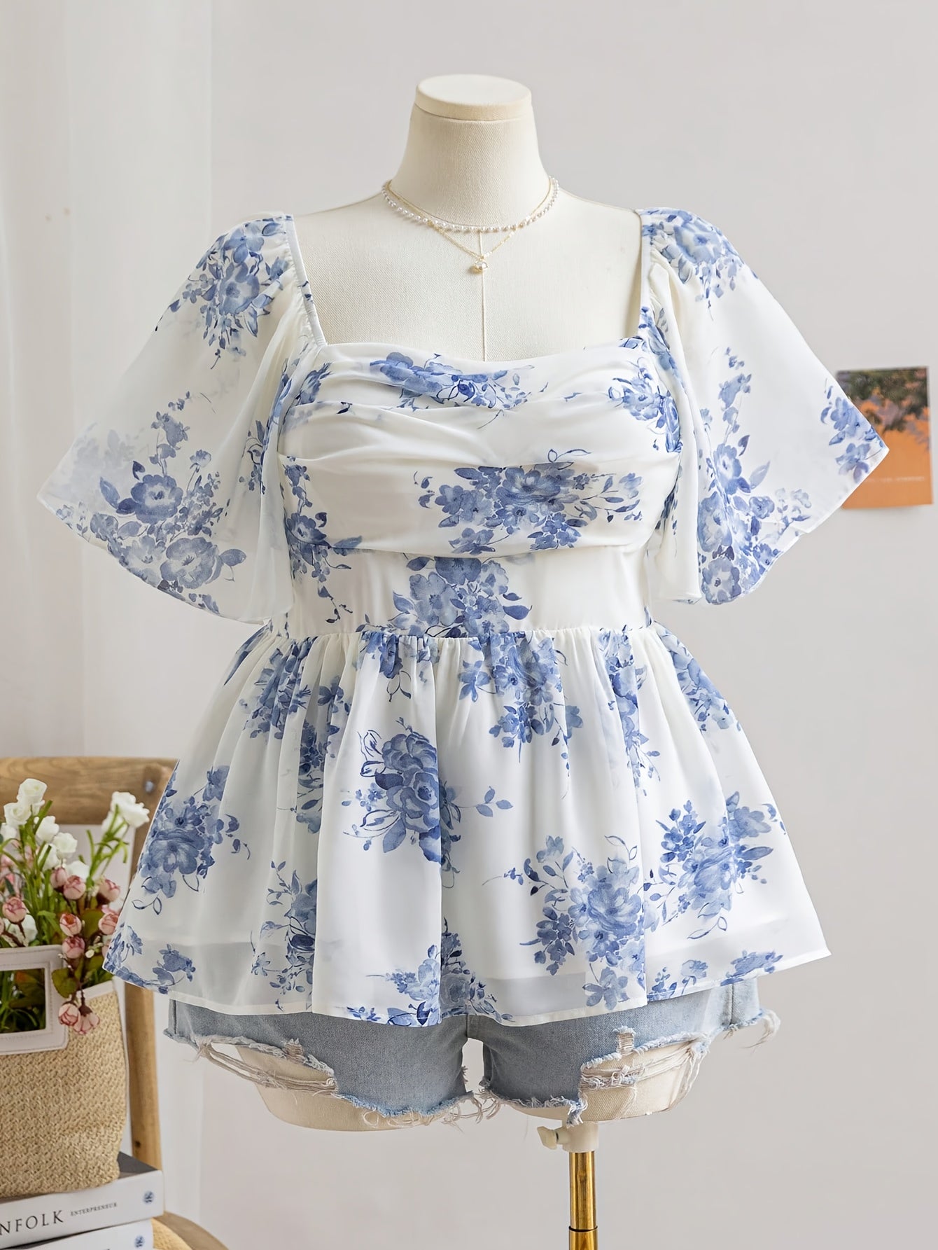 Plus Size Women's Floral Print A-Line Top Ruffled Neck Short Sleeve Polyester