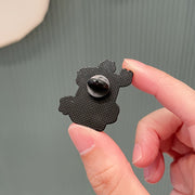 Toʻrtta emal pinlar toʻplami, ijodiy kimyo laboratoriya shishalari bilan, metall alloy ilmiy aksessuarlar, talabalar va entuziastlar uchun