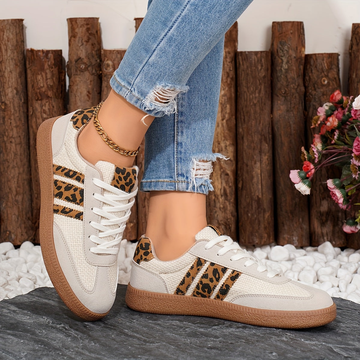Women's Casual Sneakers Low-Top Lace-Up White Brown Fabric All-Season