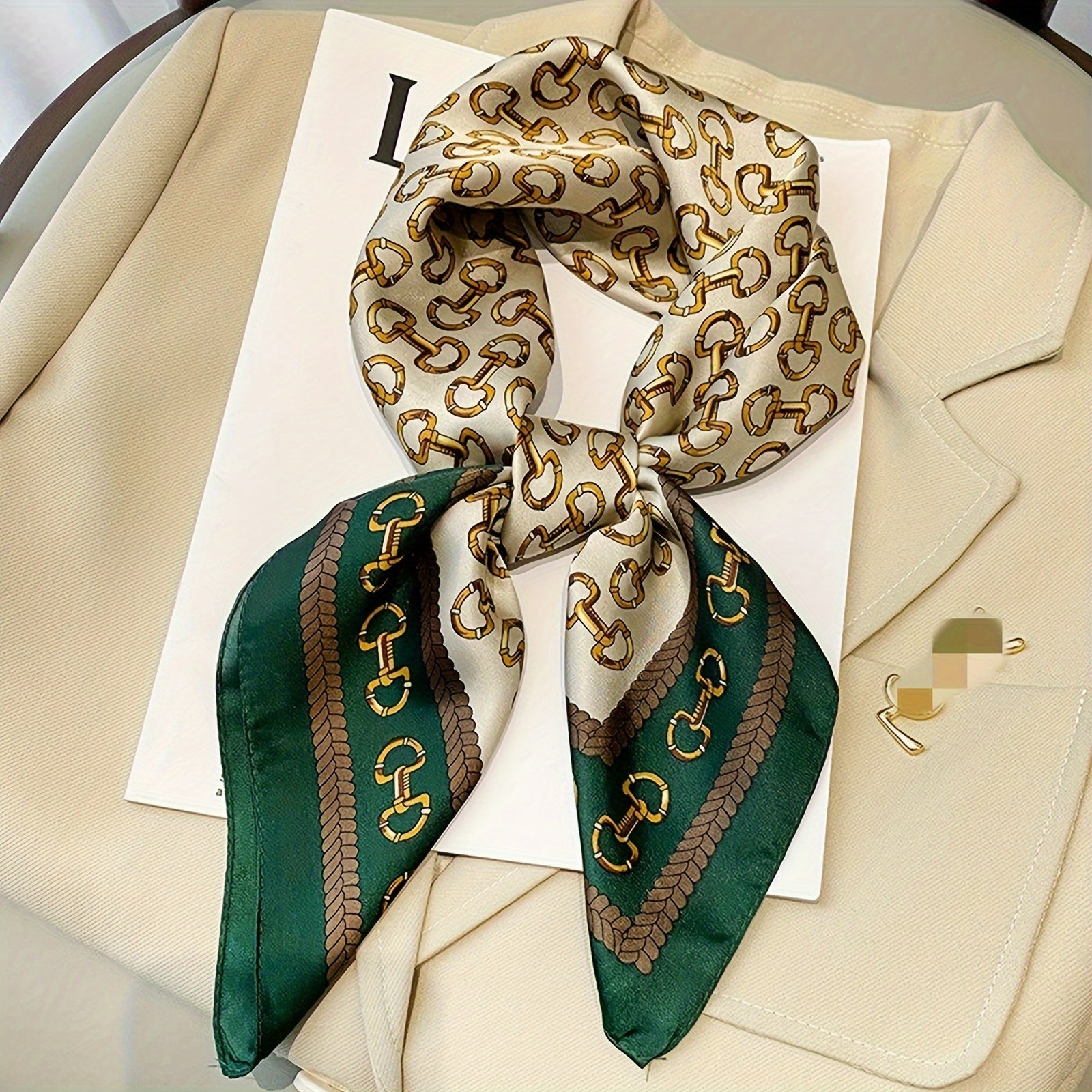 Women’s 70x70cm Polyester Square Scarf with Printed Design for Casual and All-Season Wear