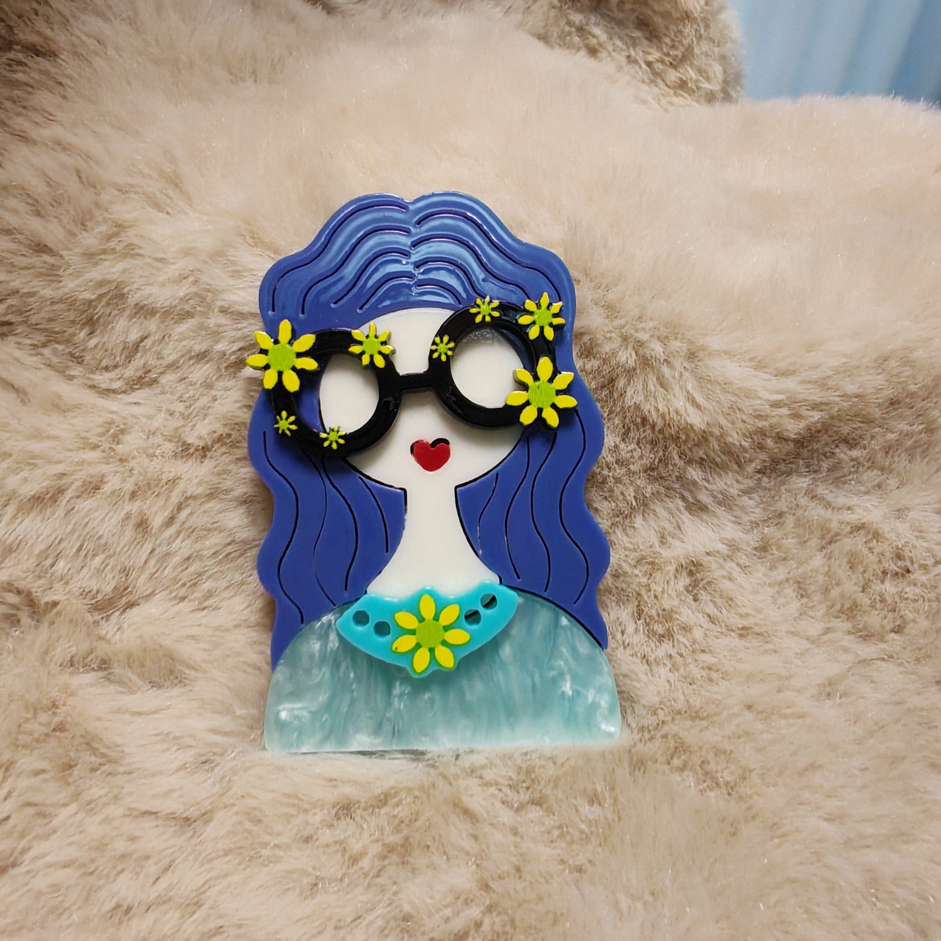 Retro Acrylic Brooch for Ladies Blue Floral Glasses Cartoon Pin