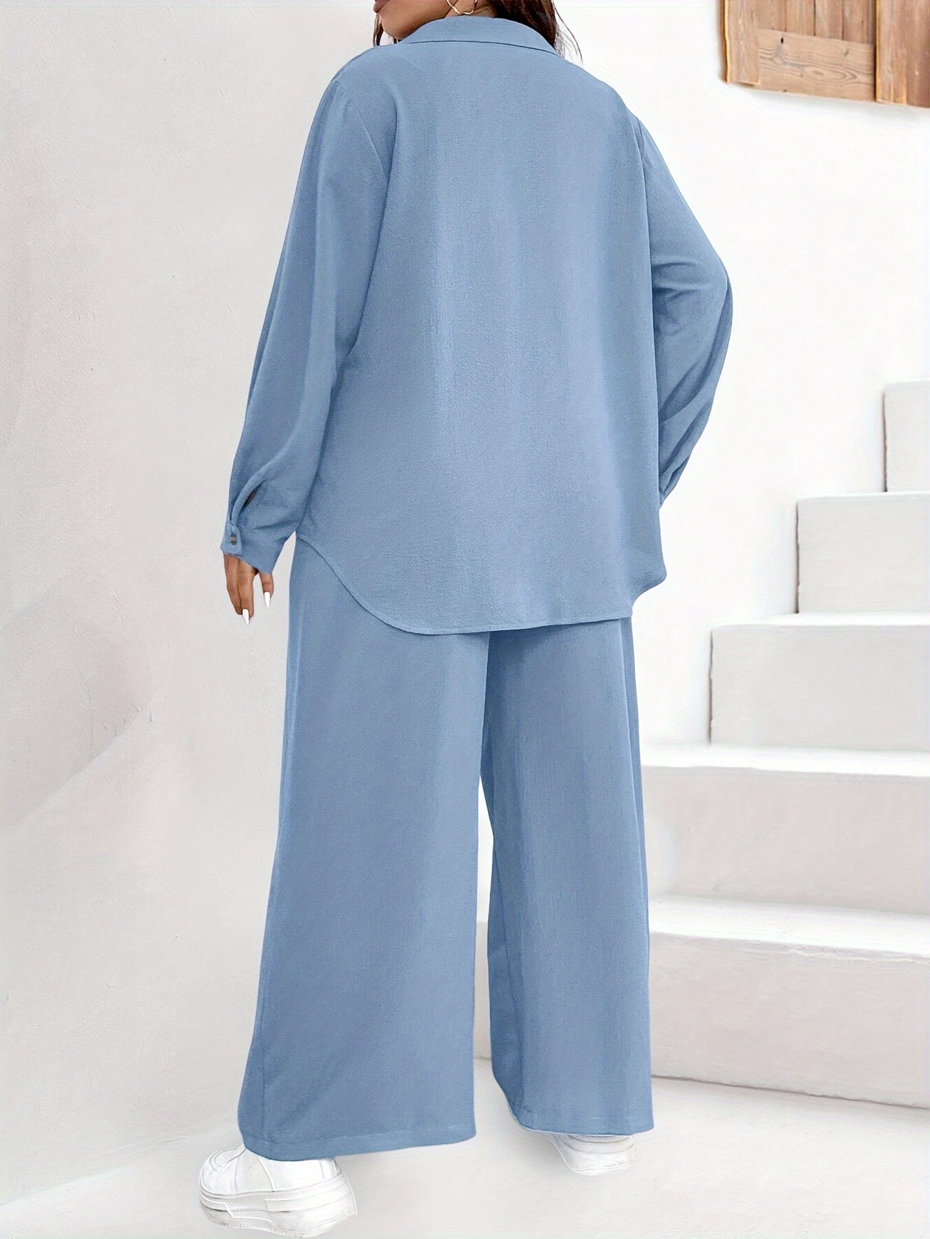 Bahor uchun tayyor ayollar uchun plussiz rangli ko'ylak va bog'ich belli shimlar to'plami