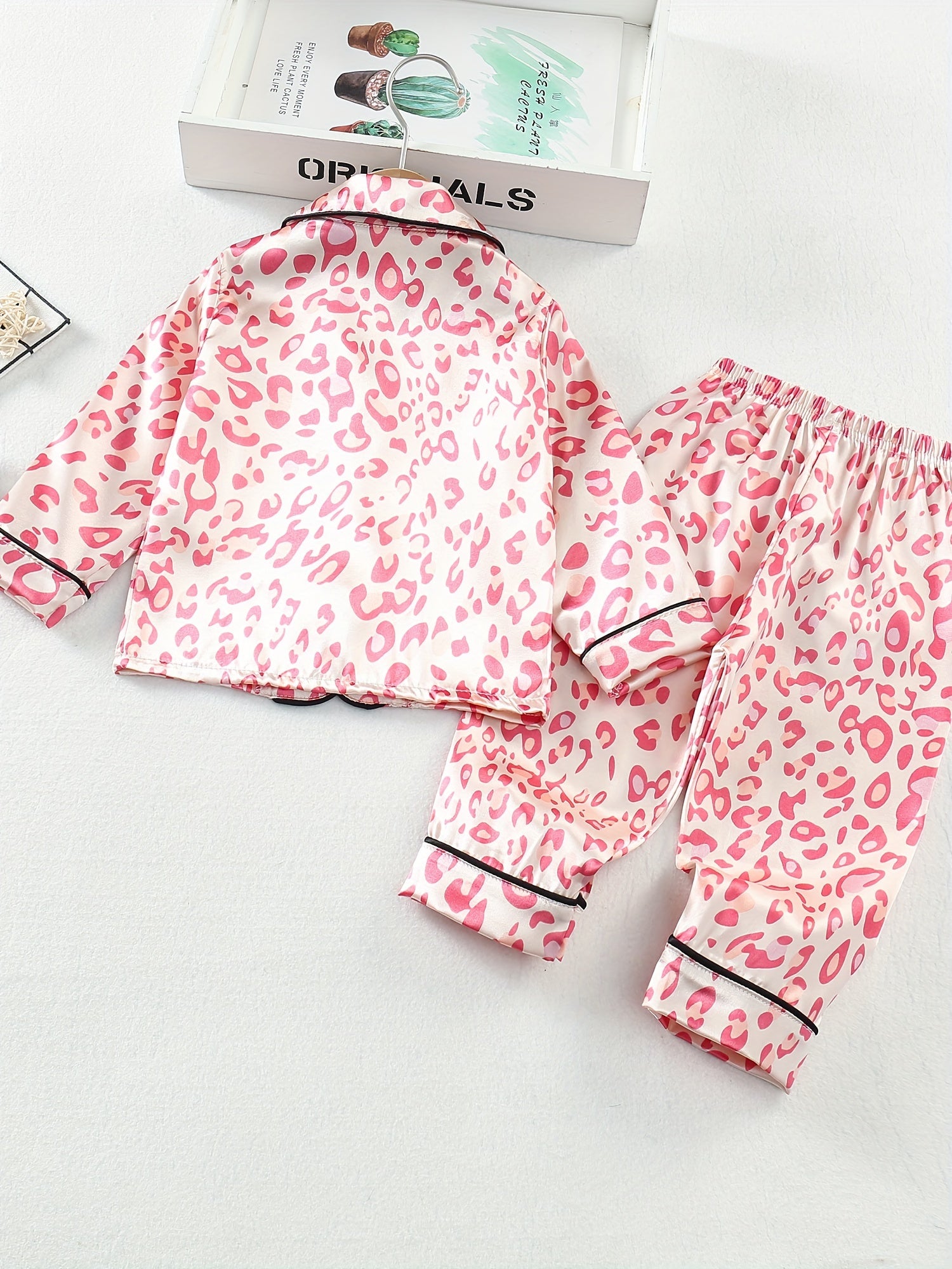 Children's Long Sleeve Leopard Print Pajama Set for Kids 12 and Under