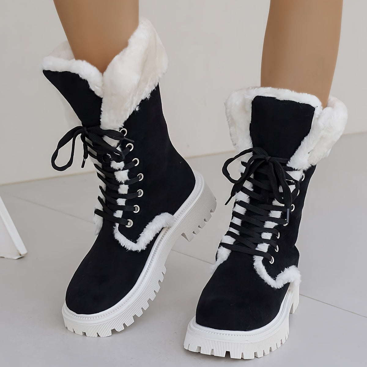 Women's Winter Snow Boots Plush Lined Mid-Calf Lace-Up Durable