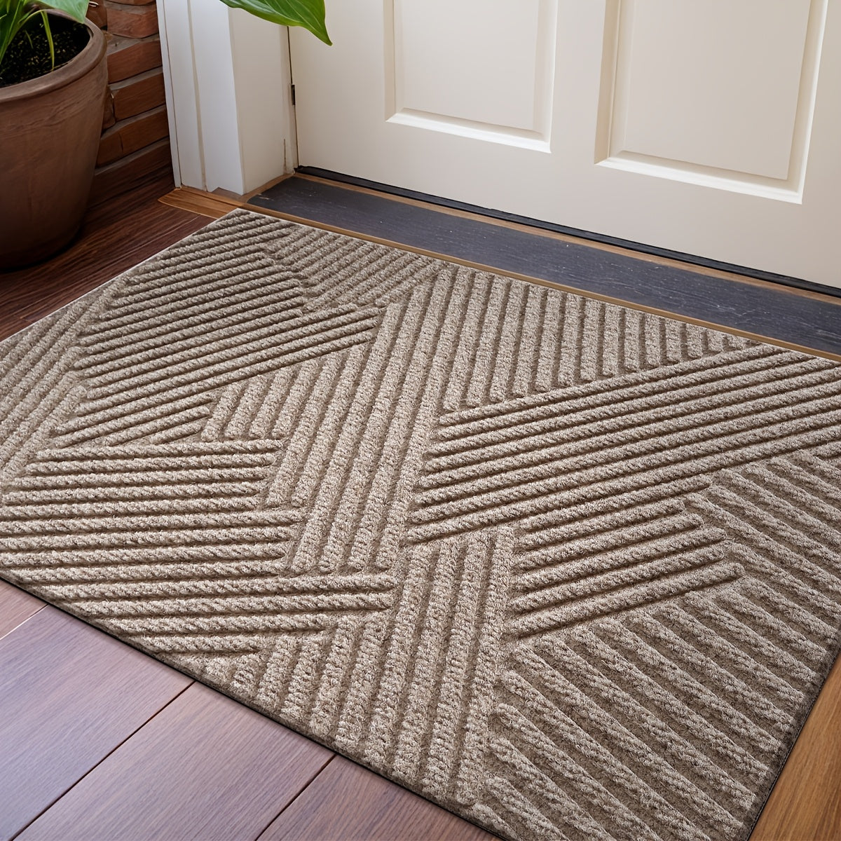 Geometric Striped Non-Slip Absorbent Washable Door Mat for Indoor and Patio