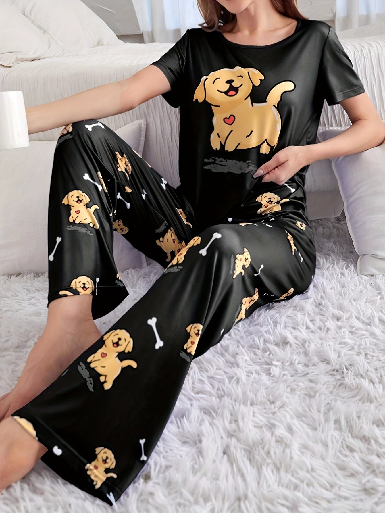 Women's Sleepwear Set with Puppy Print Short Sleeve Top and Elastic Pants