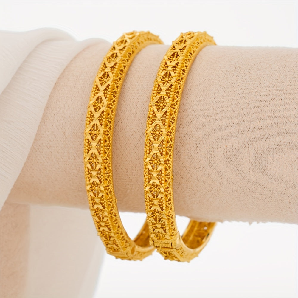 Women’s Gold-Tone Alloy Bangle Set Stylish Fashion Bracelets for Gifting and Everyday Wear