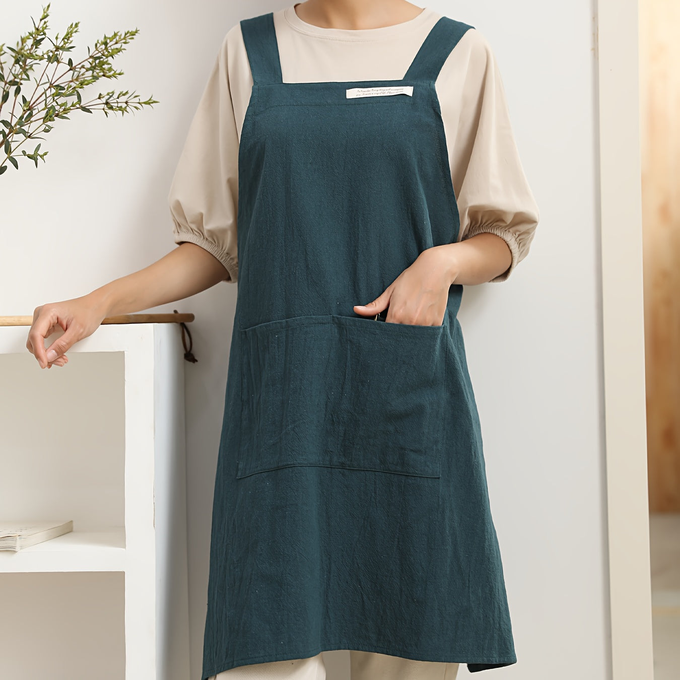 Linen Apron with Cross Straps and Pockets for Gardening Cooking Baking Painting