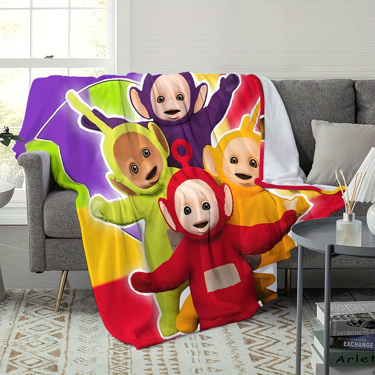 Contemporary Digital Print Soft Throw Blanket for Sofa Bed Office Nap Hypoallergenic Polyester