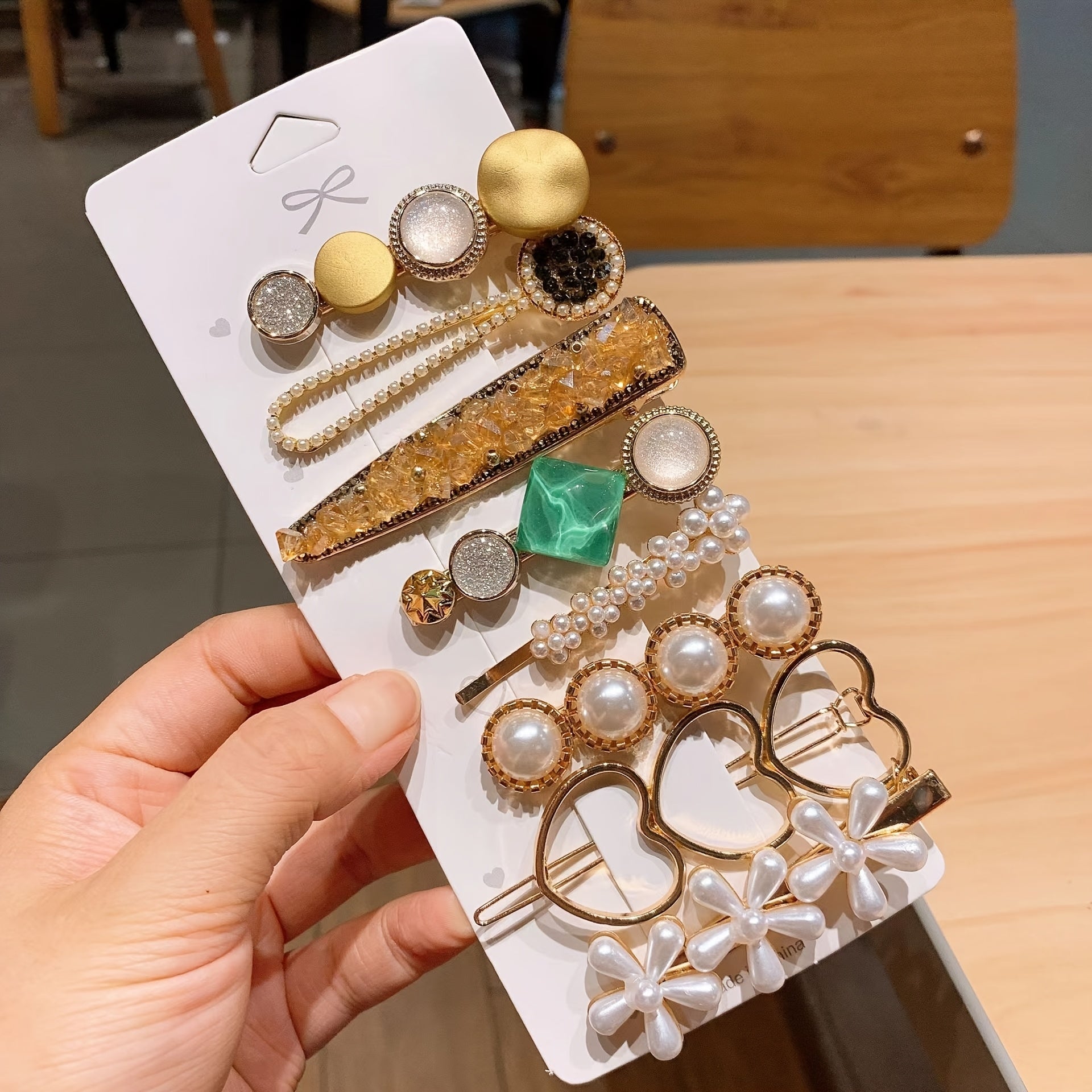 Elegant Duck Billed Hair Clip Set with Faux Pearls for Prom and Party Hairstyles