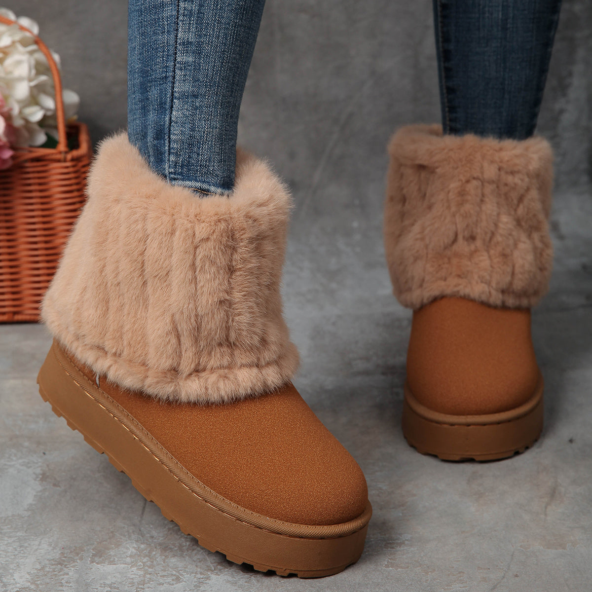 Women's Fleece-Lined Winter Boots Slip-On Round Toe Ankle Mid-Heel Durable Sole