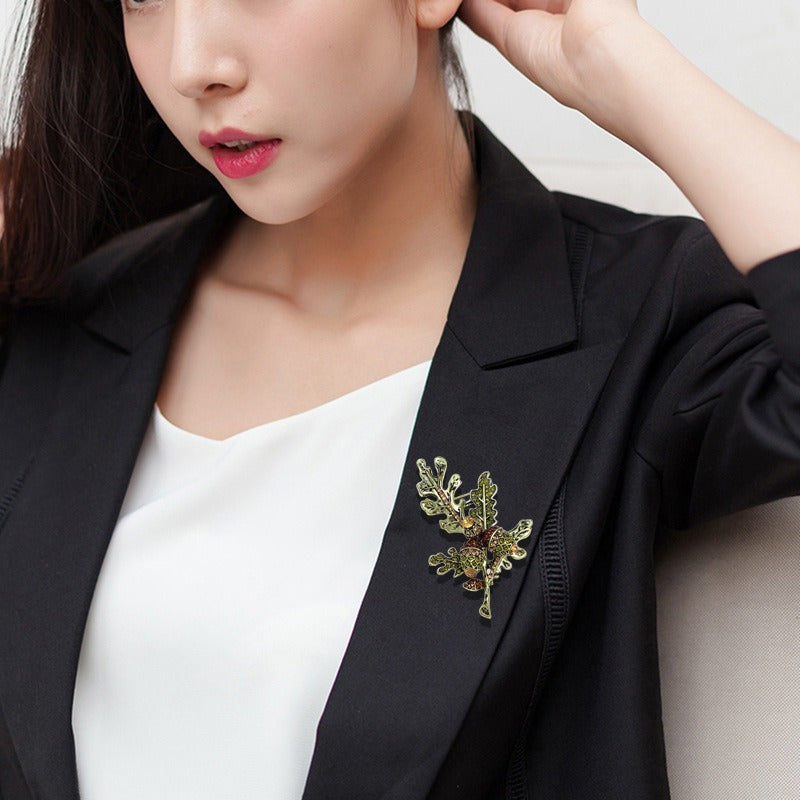 Luxury Litchi Branch Brooch Pin with Rhinestones and Vintage Leaves for Women