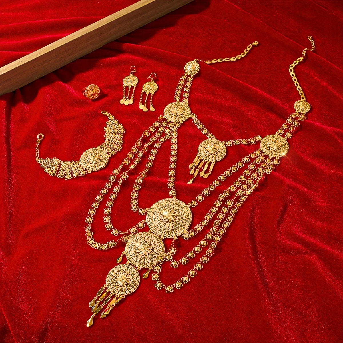 Ayollar va qizlar uchun oltin misdan tayyorlangan Sharqona ta'sirlangan zargarlik buyumlari to'plamlari