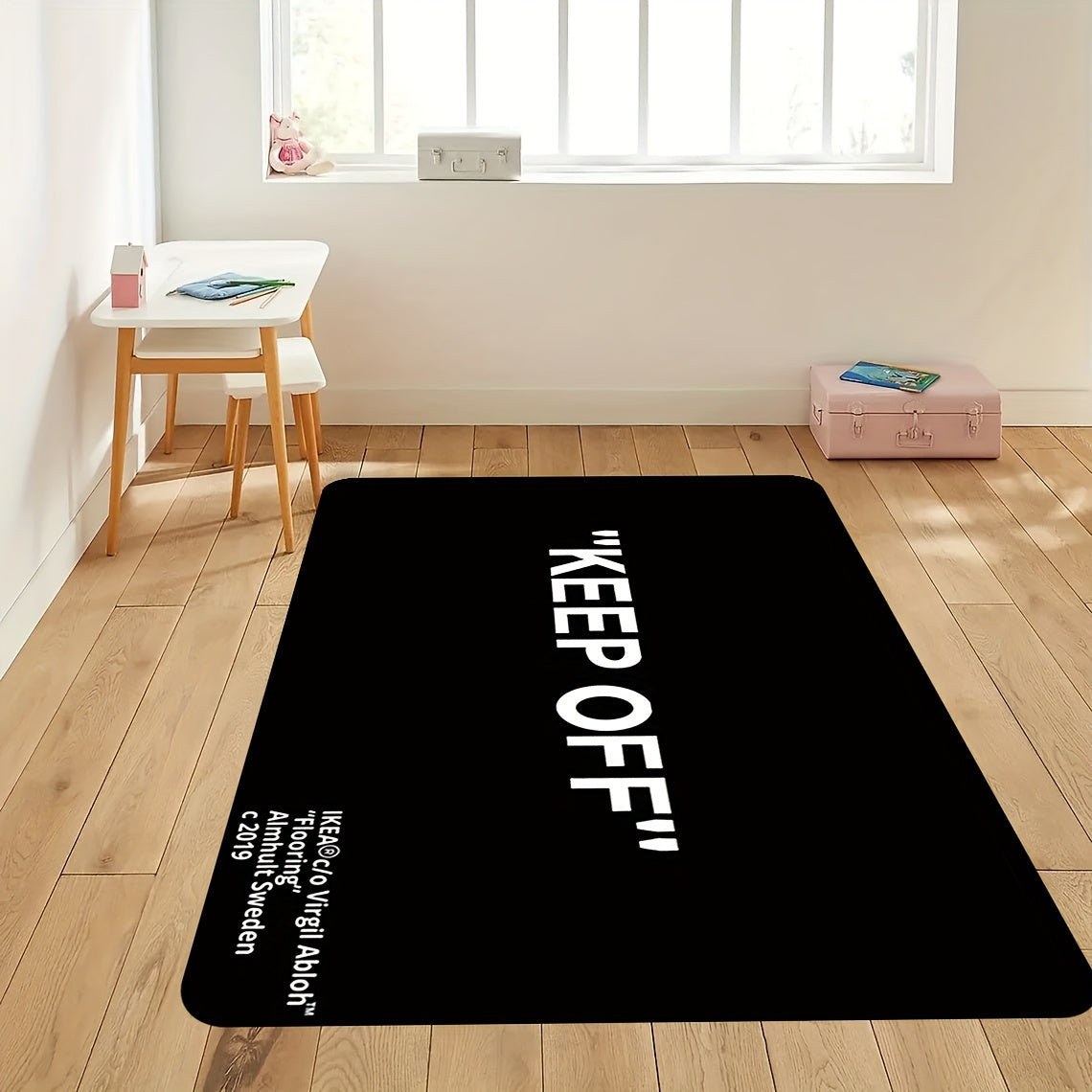 Rectangular Non-Slip Rug Durable Easy to Clean Machine Made Lightweight