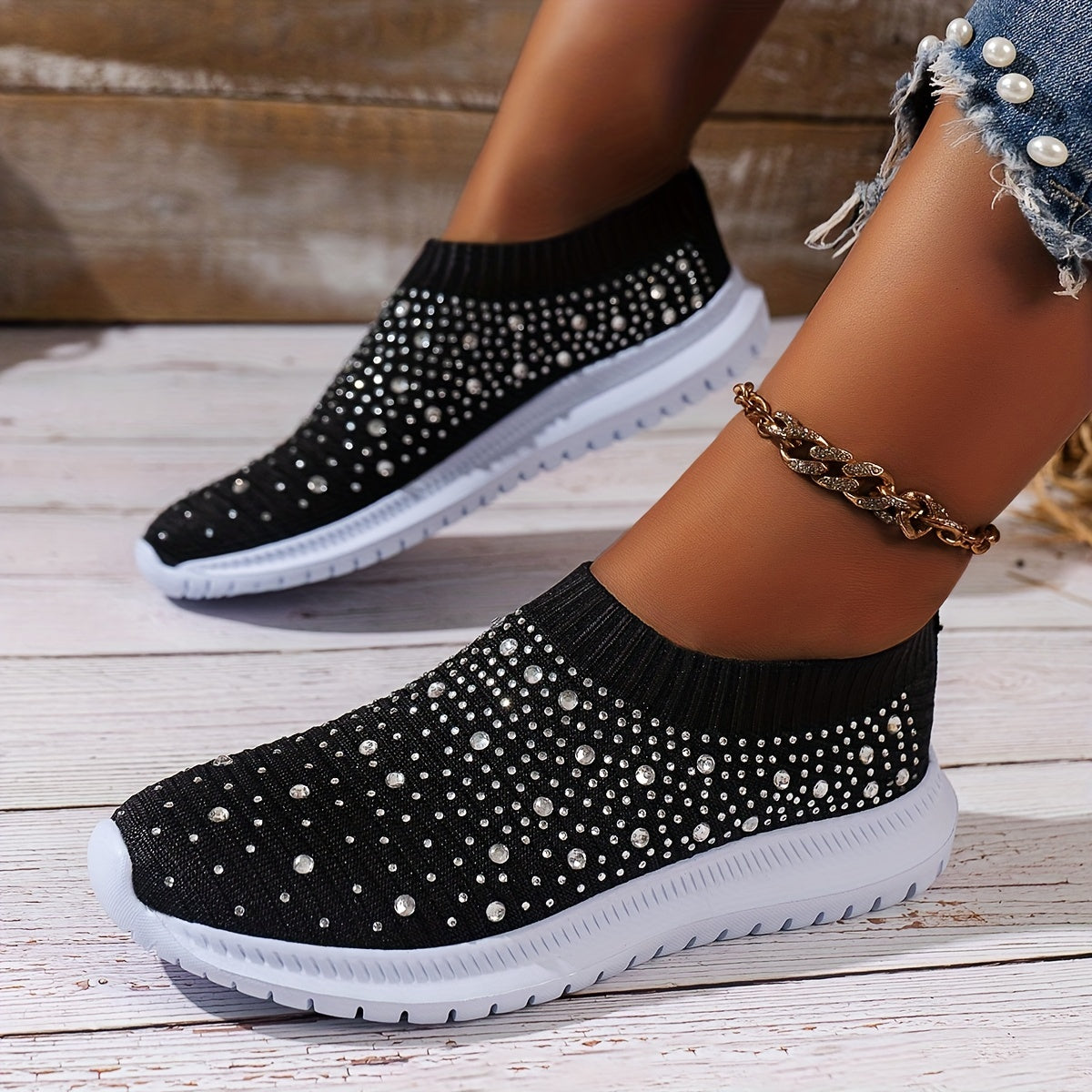 Women's Solid Color Round Toe Slip-On Casual Sneakers All-Season Fabric