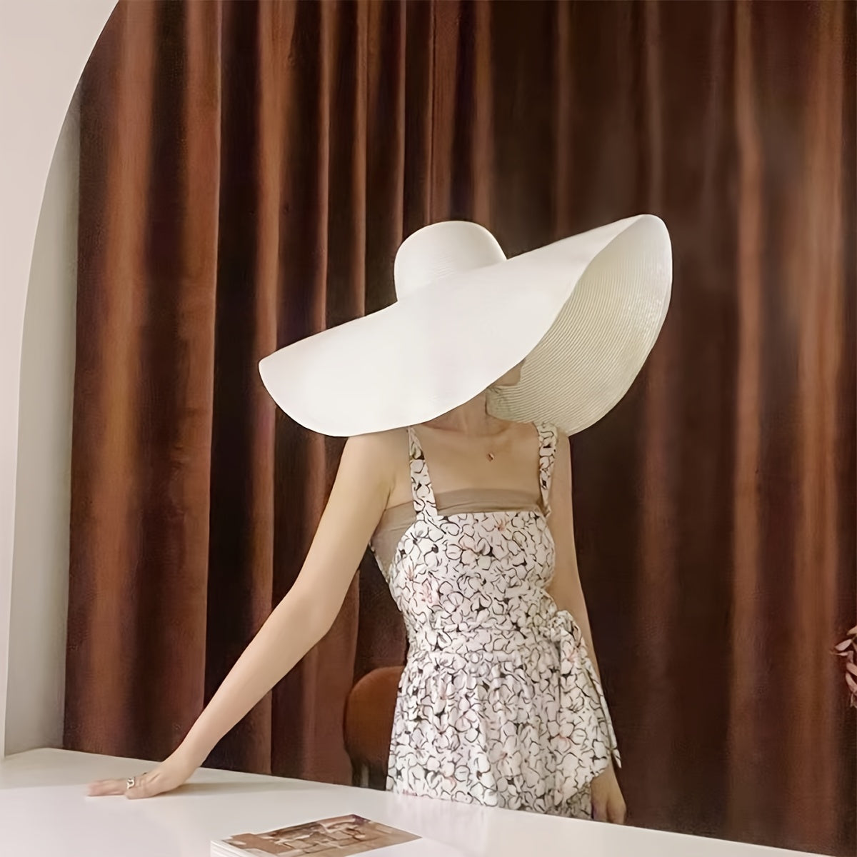 Foldable Black Straw Sun Hat with Wide Brim UV Protection for Beach Travel