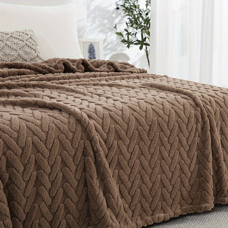 Double-Sided Plush Fleece Throw Blanket Brown Knitted Polyester Jacquard All-Season