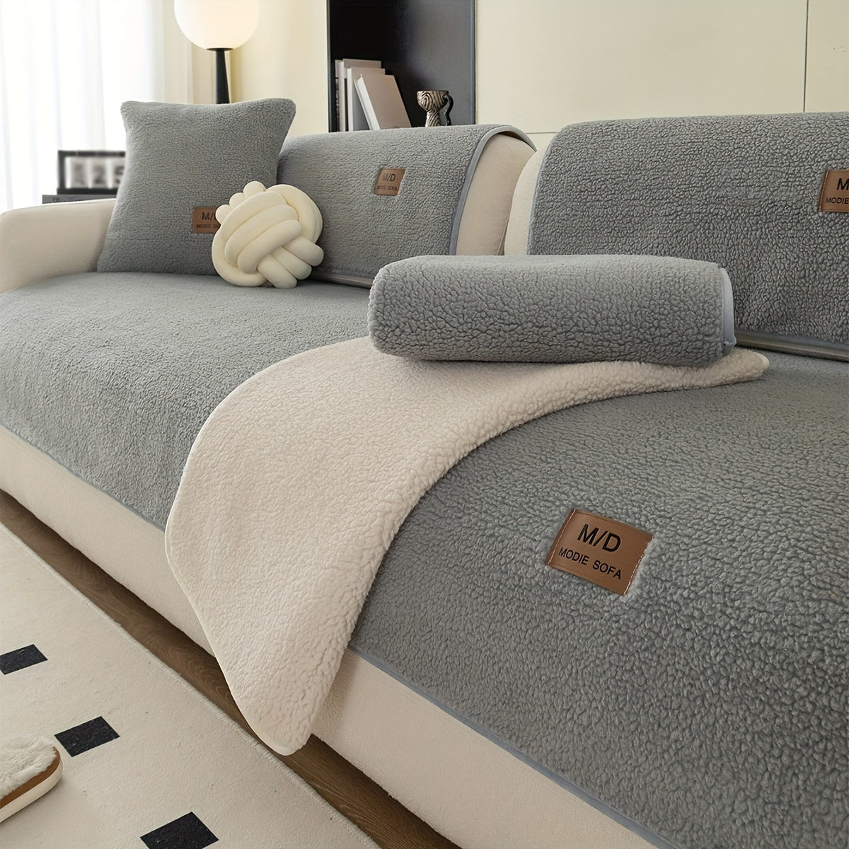 All-Season Thickened Non-Slip Sofa Slipcover for Universal Furniture Protection
