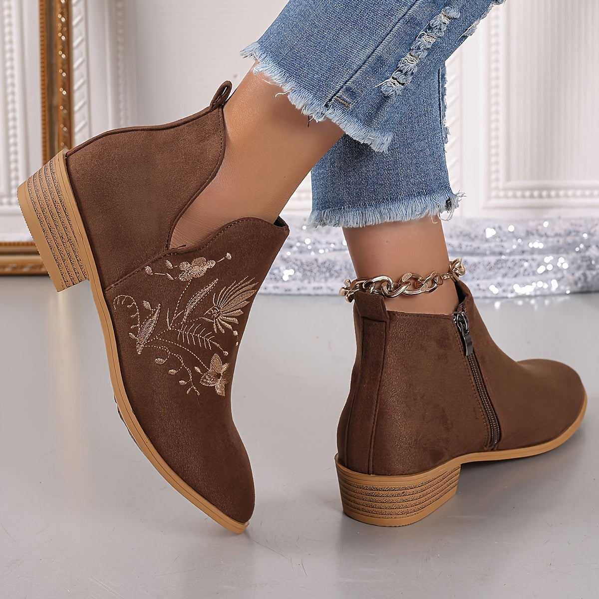 Women's Embroidered Leather Point Toe Chunky Heel Boots with Side Zipper