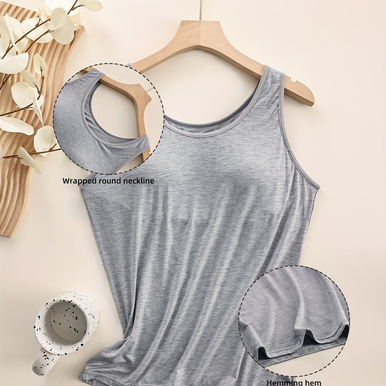 Женская майка без швов для полных с дышащей тканью и встроенным бюстгальтером