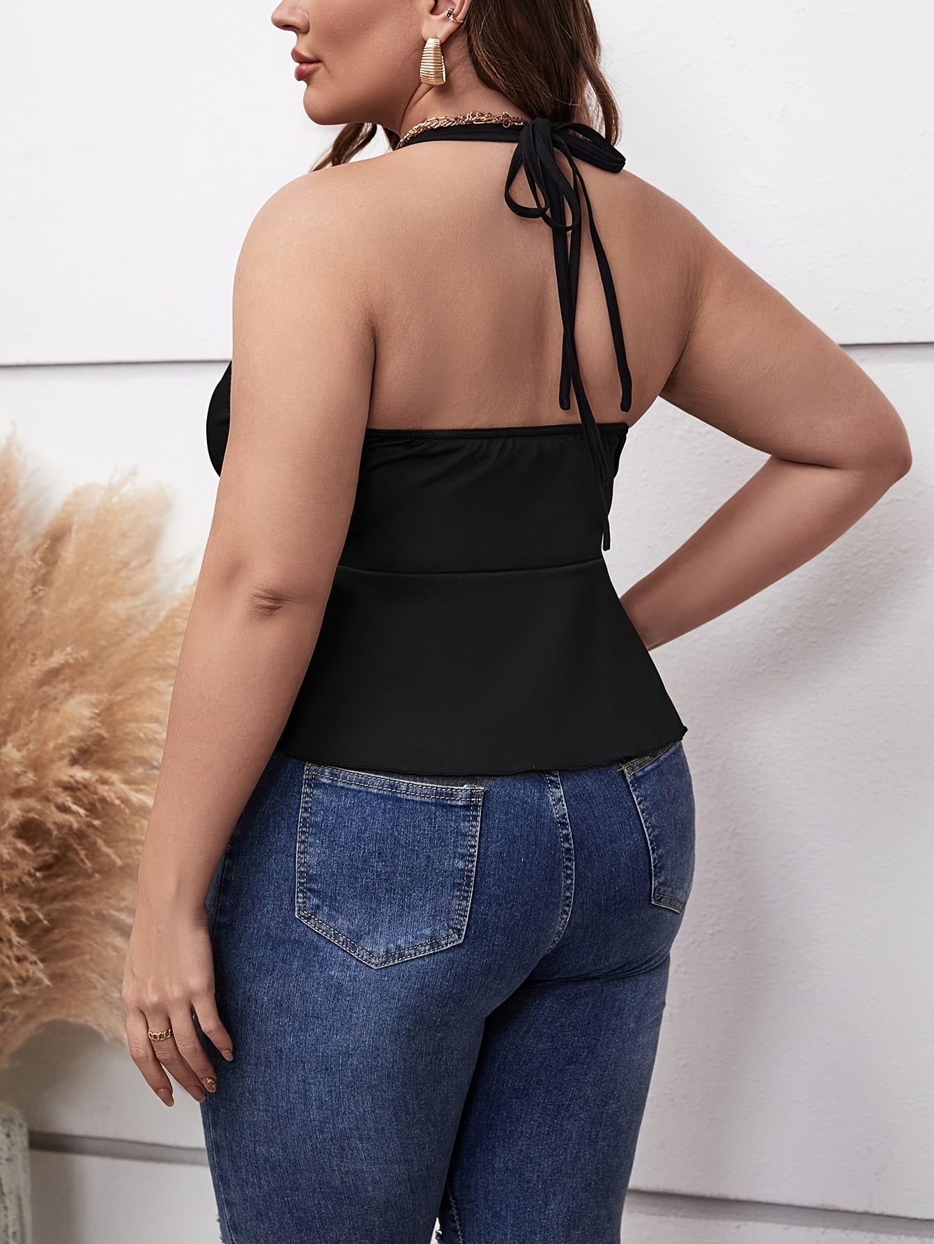 Топ без рукавов для женщин больших размеров на лето с завязками и сборчатым лифом