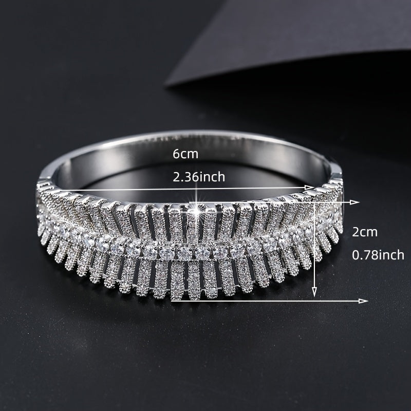 Stylish Zirconia-Encrusted Hollow Bracelet for Women