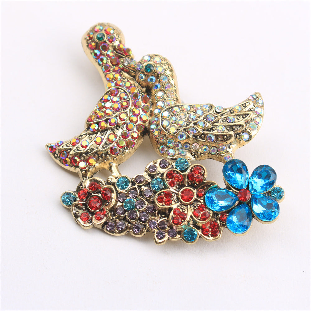 Seabird Rhinestone Brooch Fashionable Jewelry for Outfits Purses and Headwear