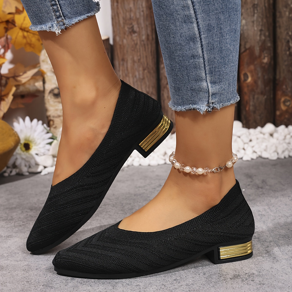 Women's Embroidered Flat Shoes - Pointed Toe, White, Breathable, All-Season