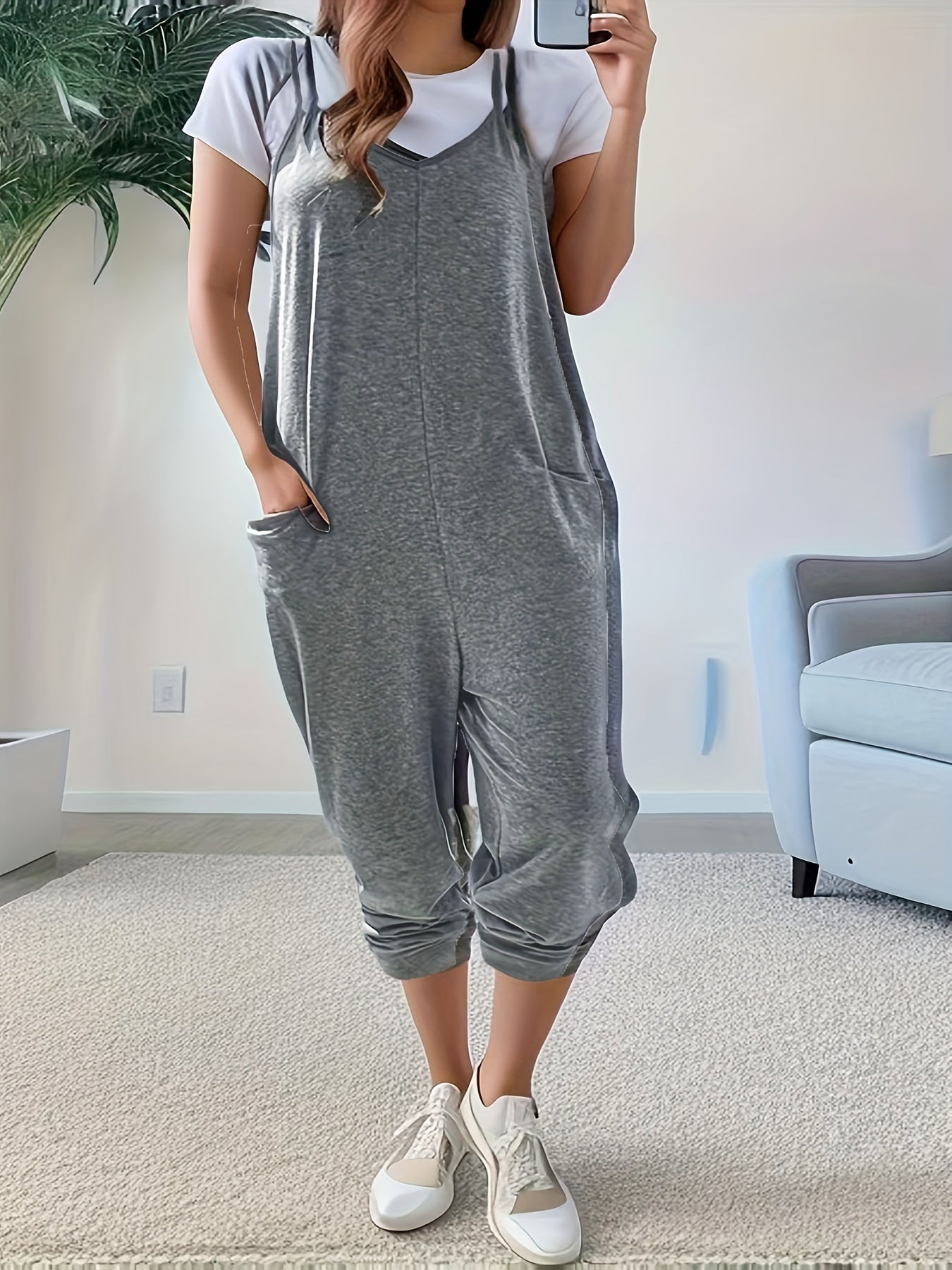 Plus Size Women's Trendy Pocket Suspender Pants with Back Strap