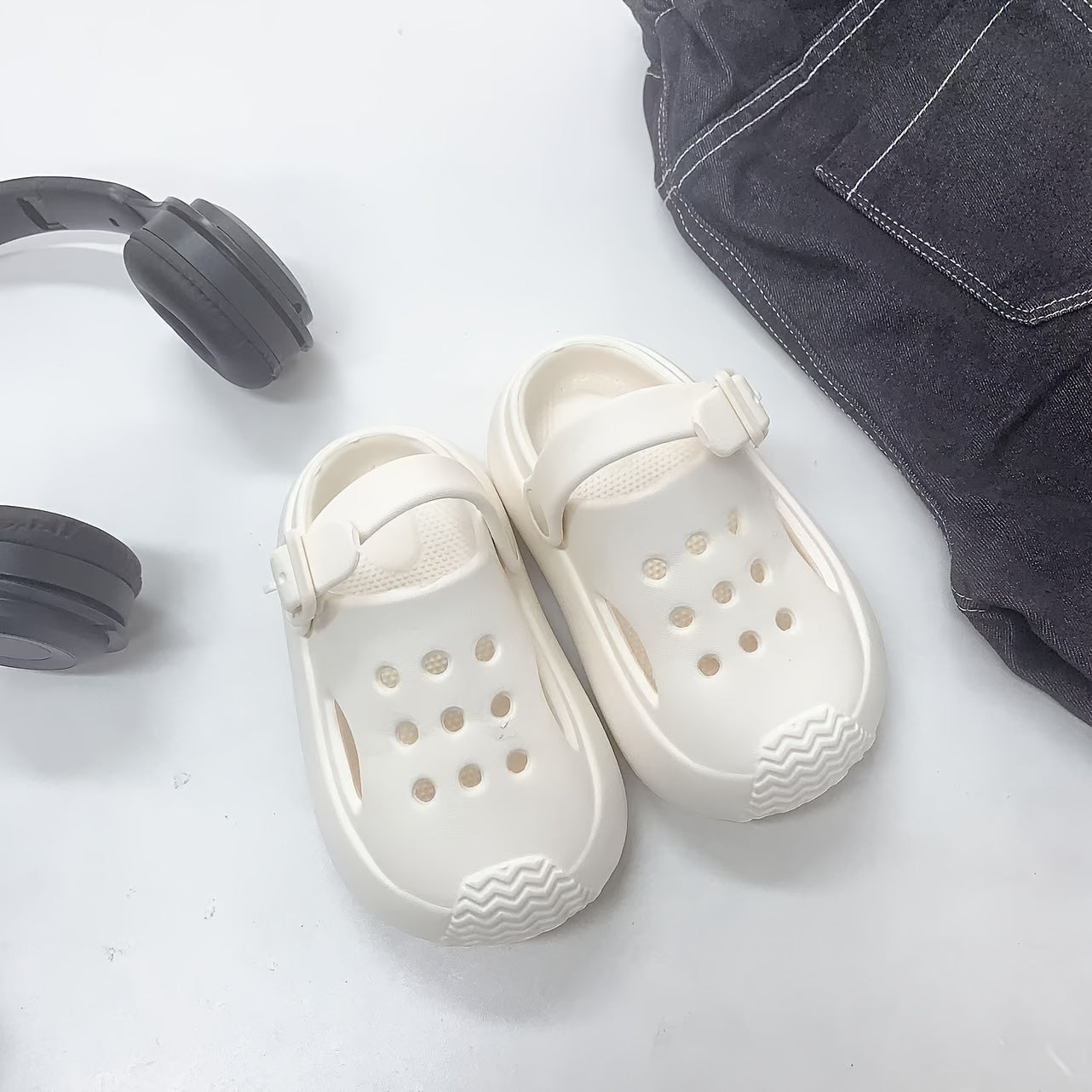 Детские водонепроницаемые EVA-тапочки для пляжа и улицы, дышащие, легкие, унисекс, для детей до 14 лет