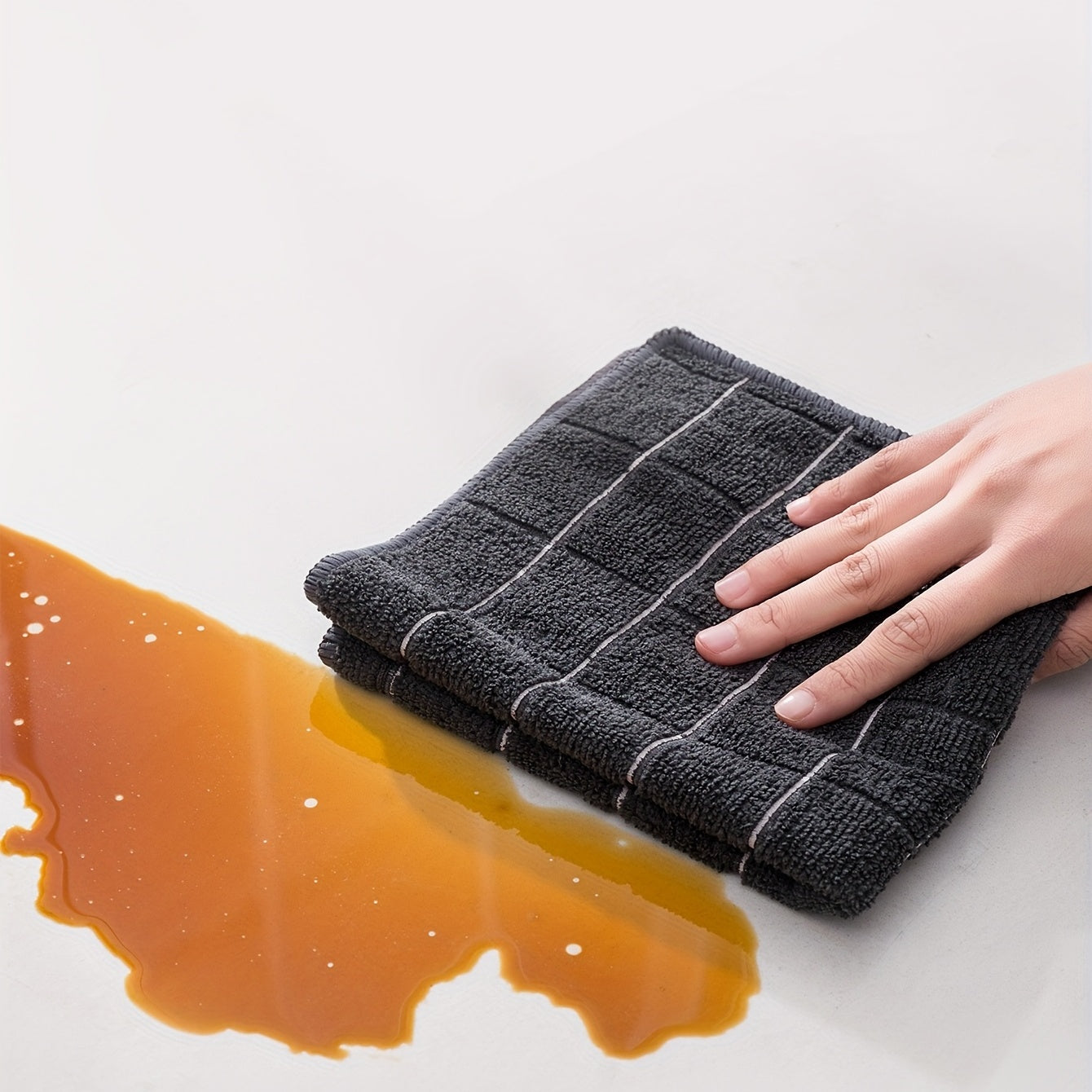 Set of 5 Black Rectangular Cleaning Cloths for Household and Kitchen Use