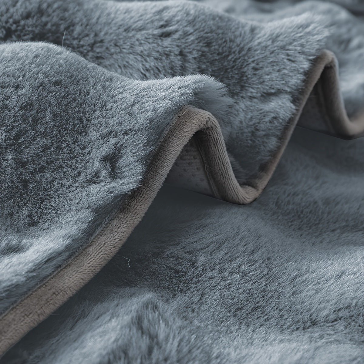 Современный набор чехлов для мягких диванов из 2 предметов, защитный чехол из искусственного меха, нескользящий, зимняя теплоизоляция, моется в машине, подходит для кресел и секционных диванов