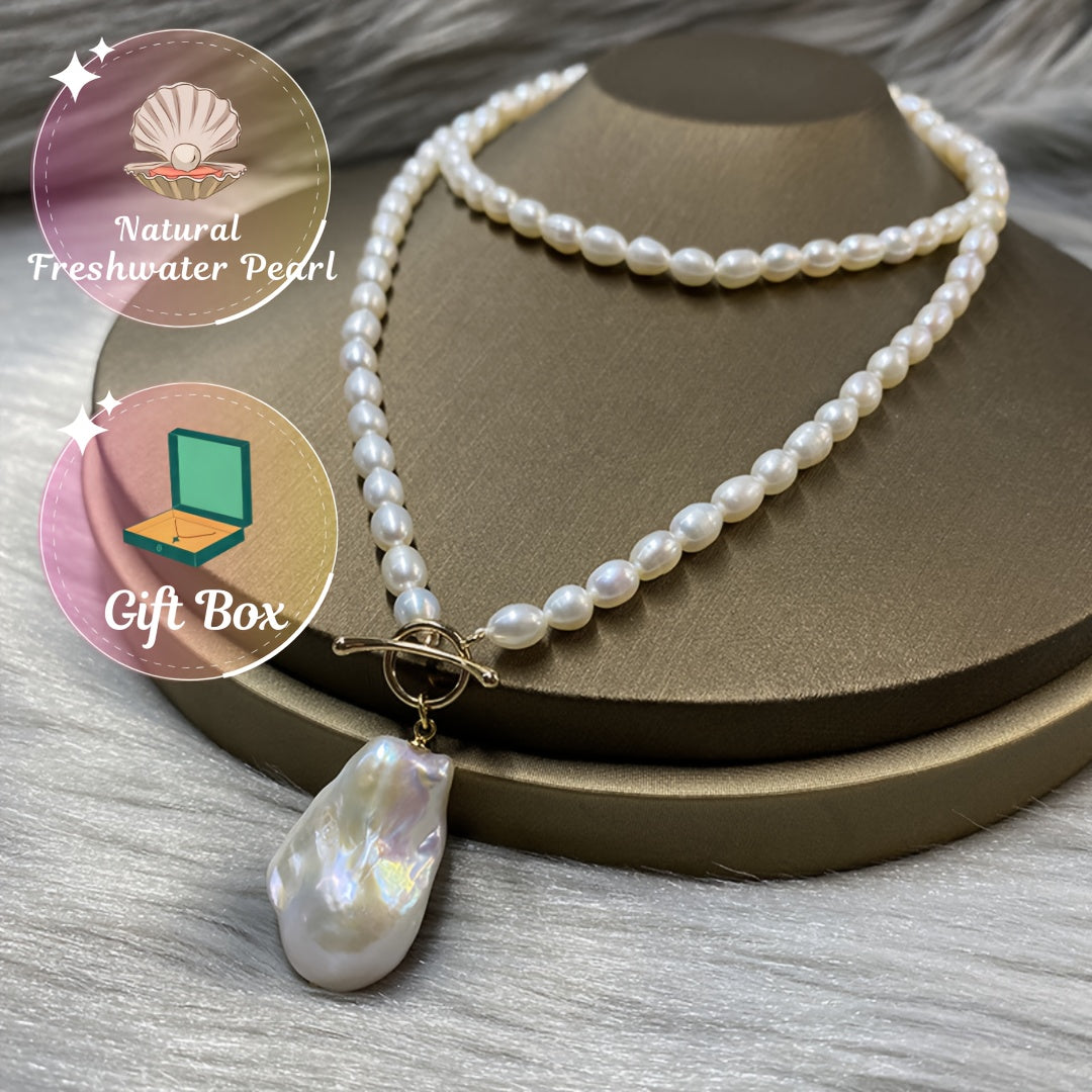 Vintage Pearl Pendant Necklace with Holiday Theme and Gift Box