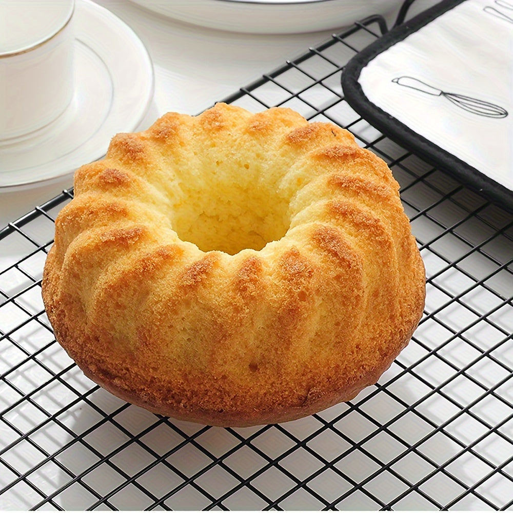 Silicone Bundt Cake Pan 19.05cm Non-Stick Microwave Safe Dishwasher Safe for Chiffon Cakes Jelly Rings