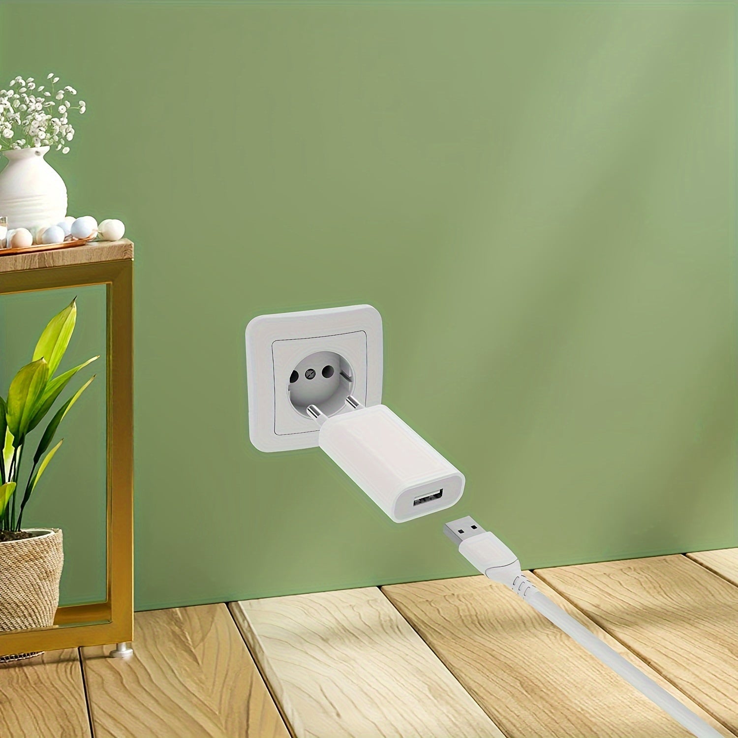 Set of Four White 5V 1A USB Wall Chargers for Mobile Phones and Devices