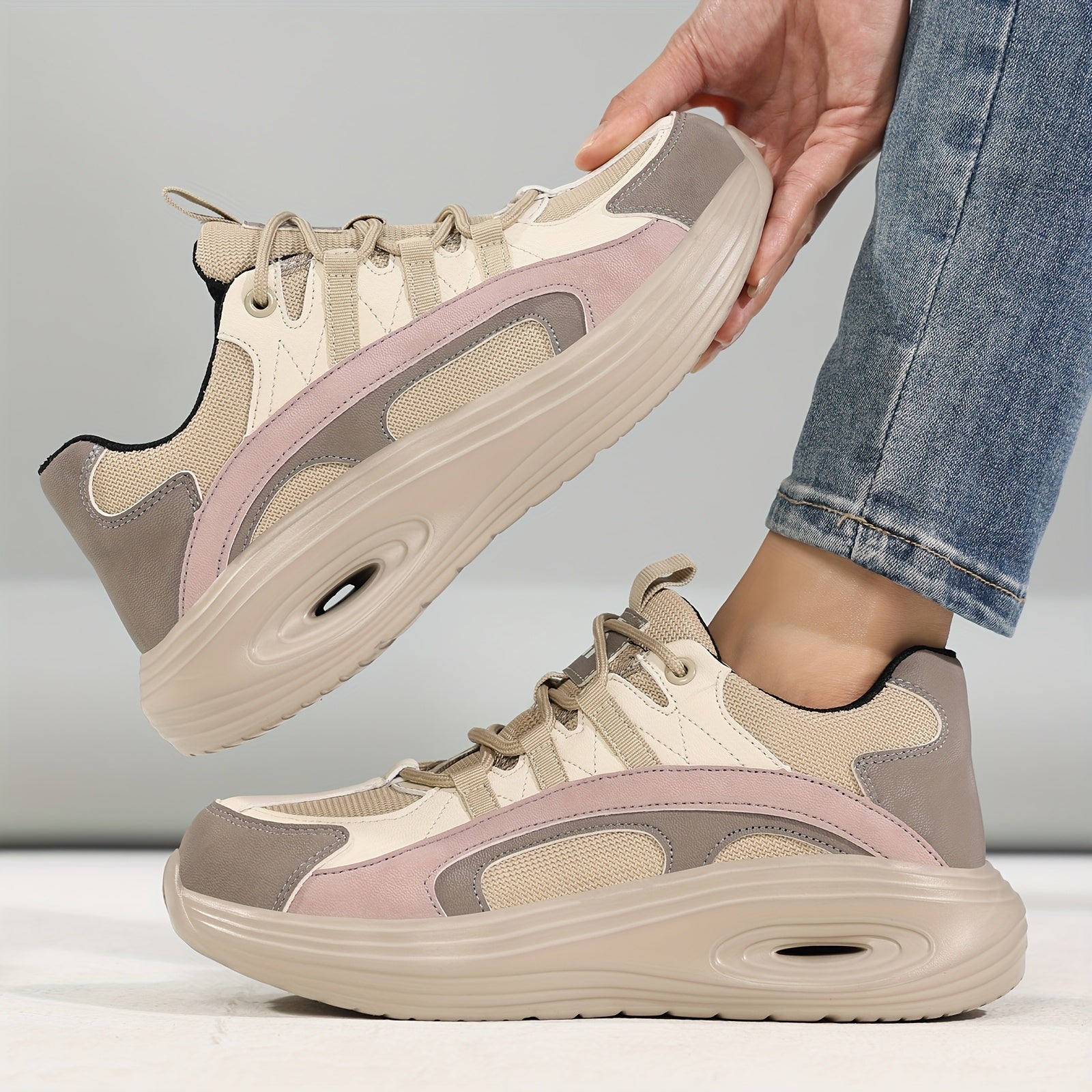 Women's Breathable Mesh Sneakers Lightweight Slip-Resistant Steel Toe Casual Shoes